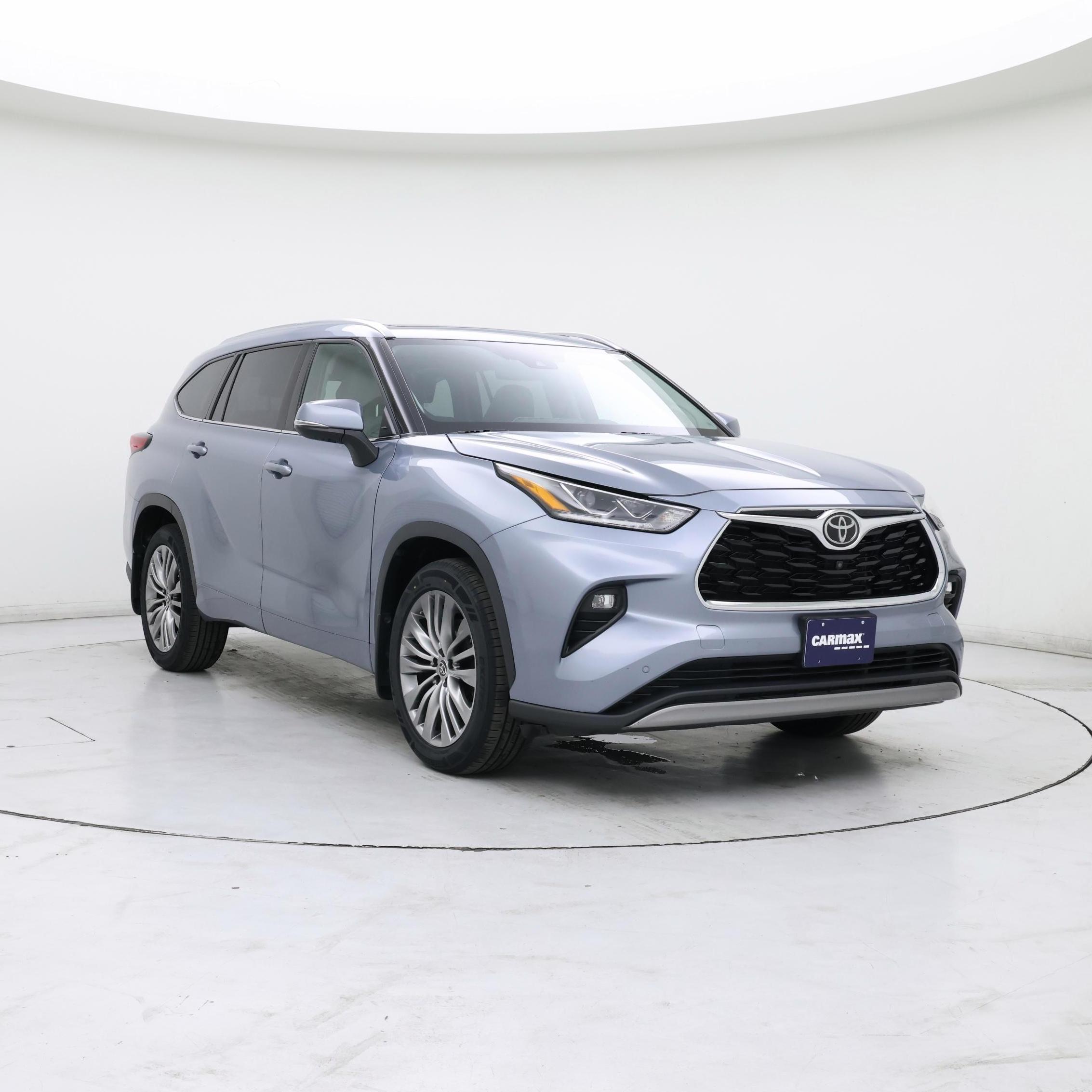 Blue 2022 Toyota Highlander SUV / Crossover All-Wheel Drive Automatic