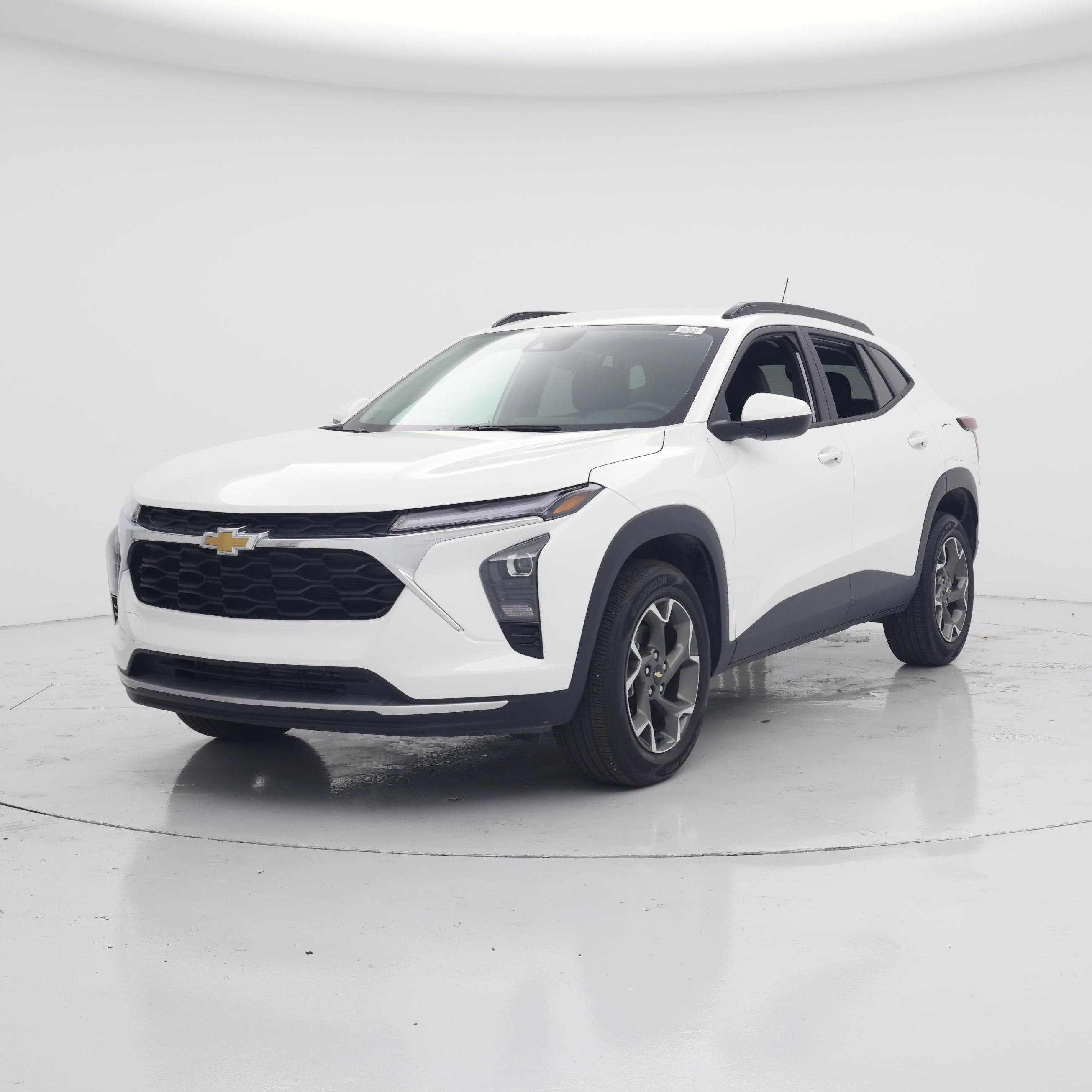 Thumbnail: 2025 Chevrolet Trax - 4