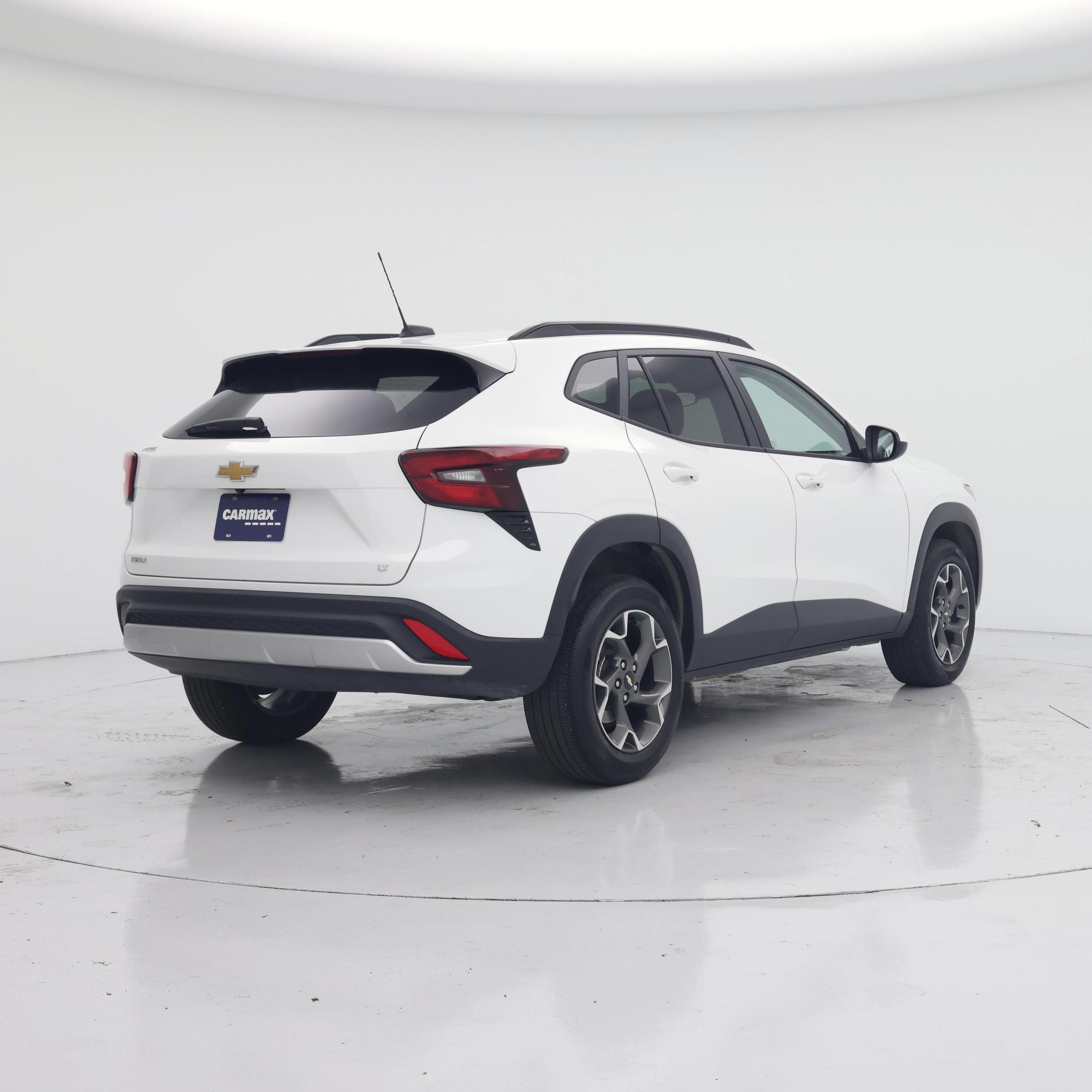 Thumbnail: 2025 Chevrolet Trax - 8
