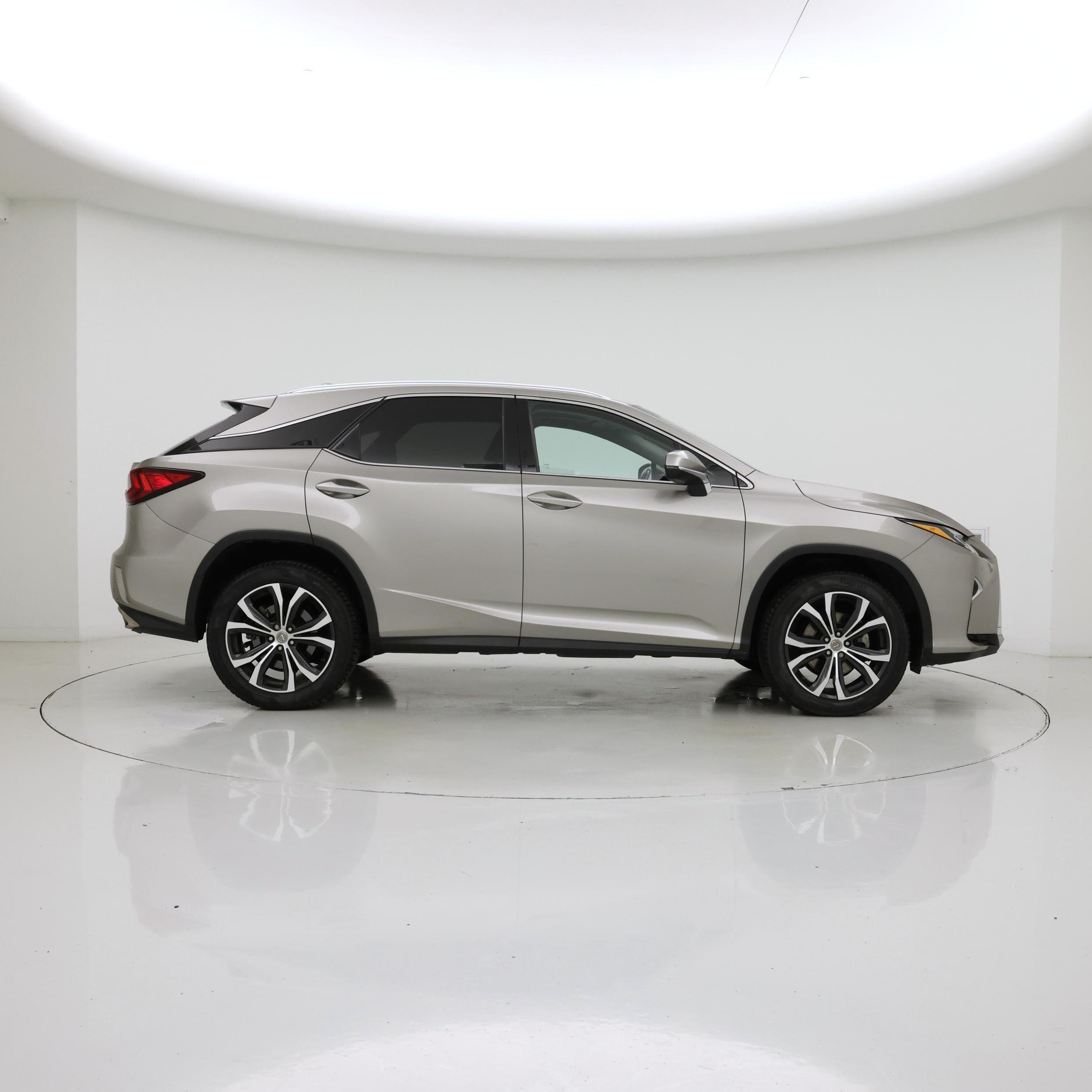 Thumbnail: 2017 Lexus RX - 7