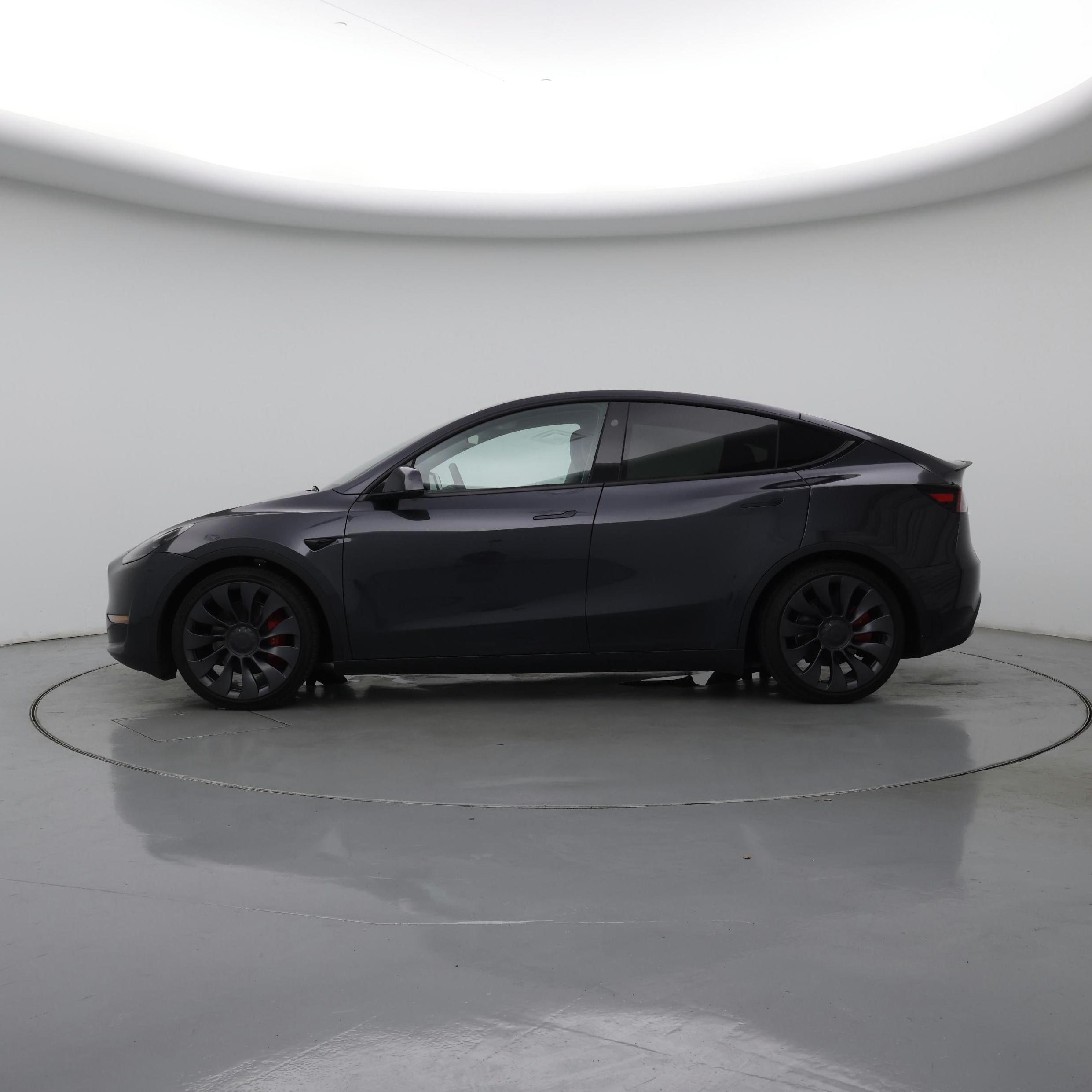 Thumbnail: 2024 Tesla Model Y - 3