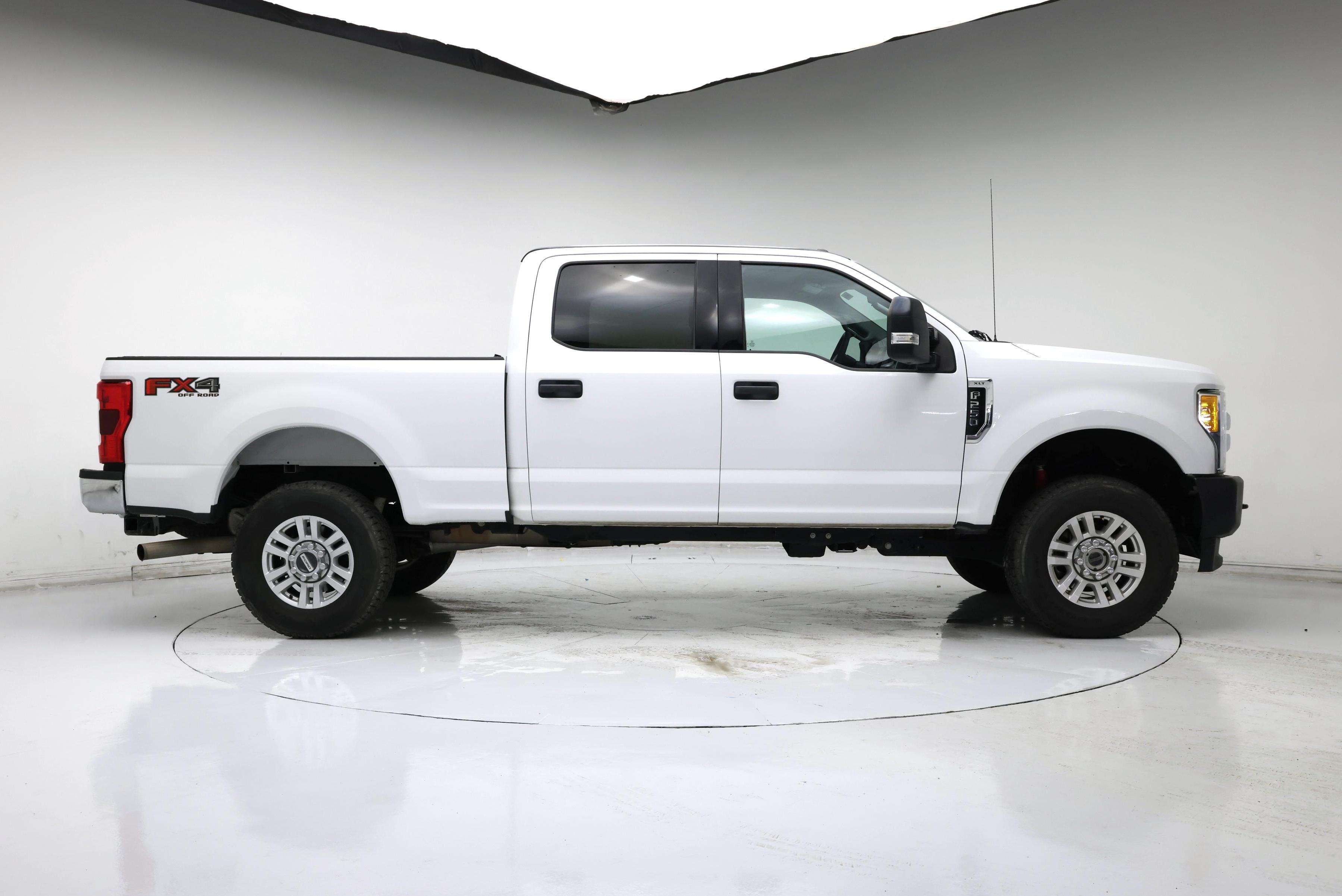Thumbnail: 2017 Ford F-250 - 7