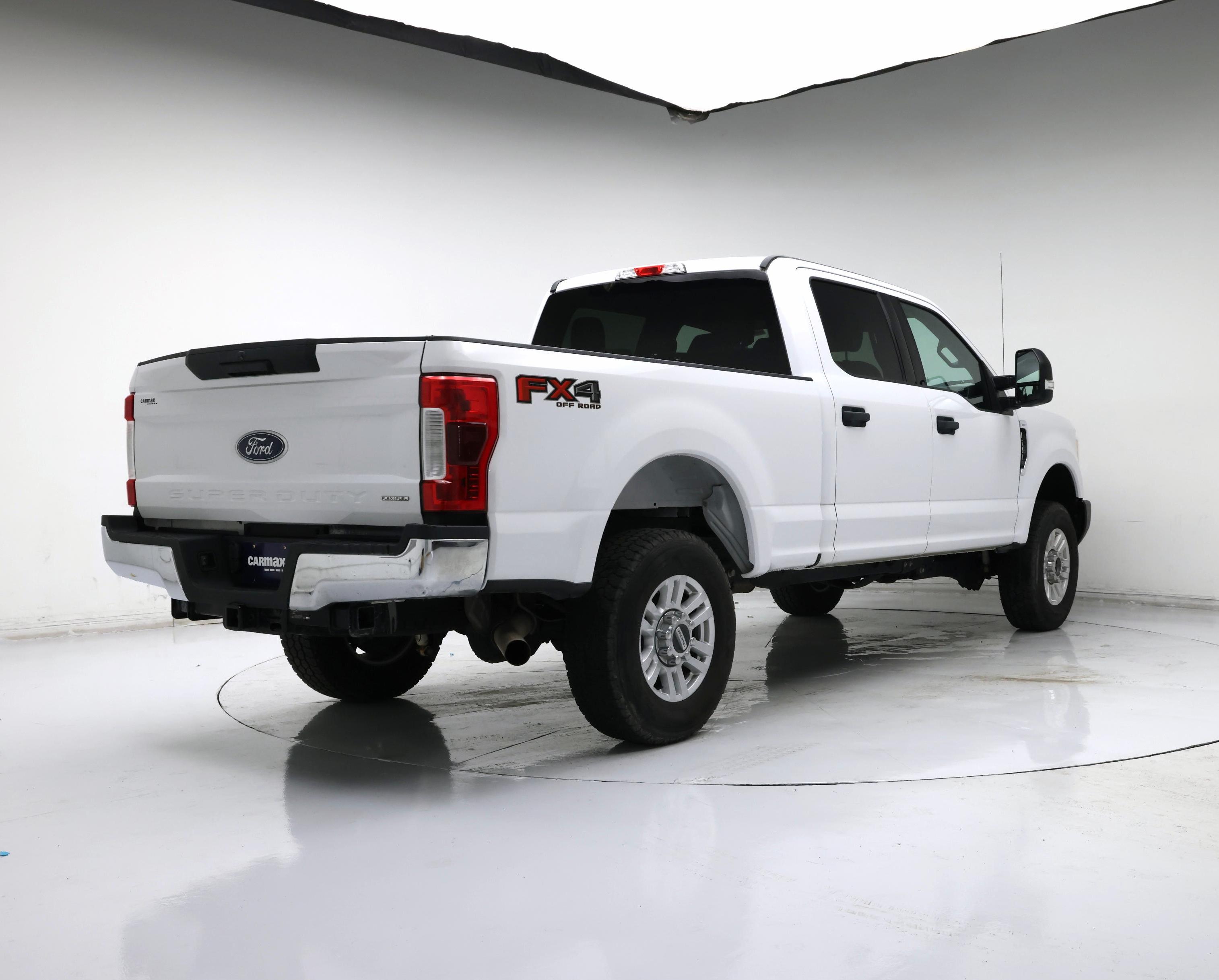 Thumbnail: 2017 Ford F-250 - 8