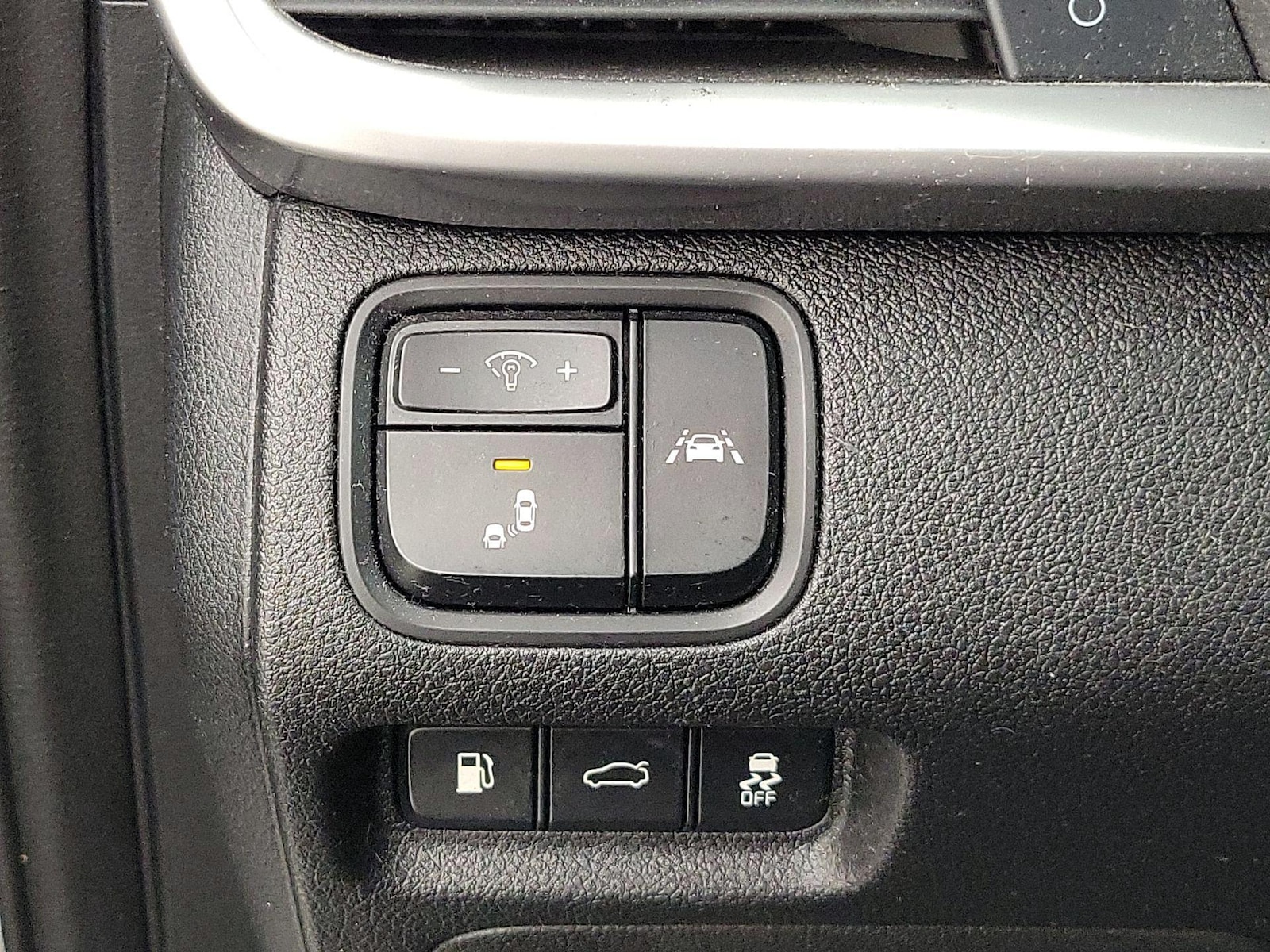 2020 Kia Optima LX - Photo 14
