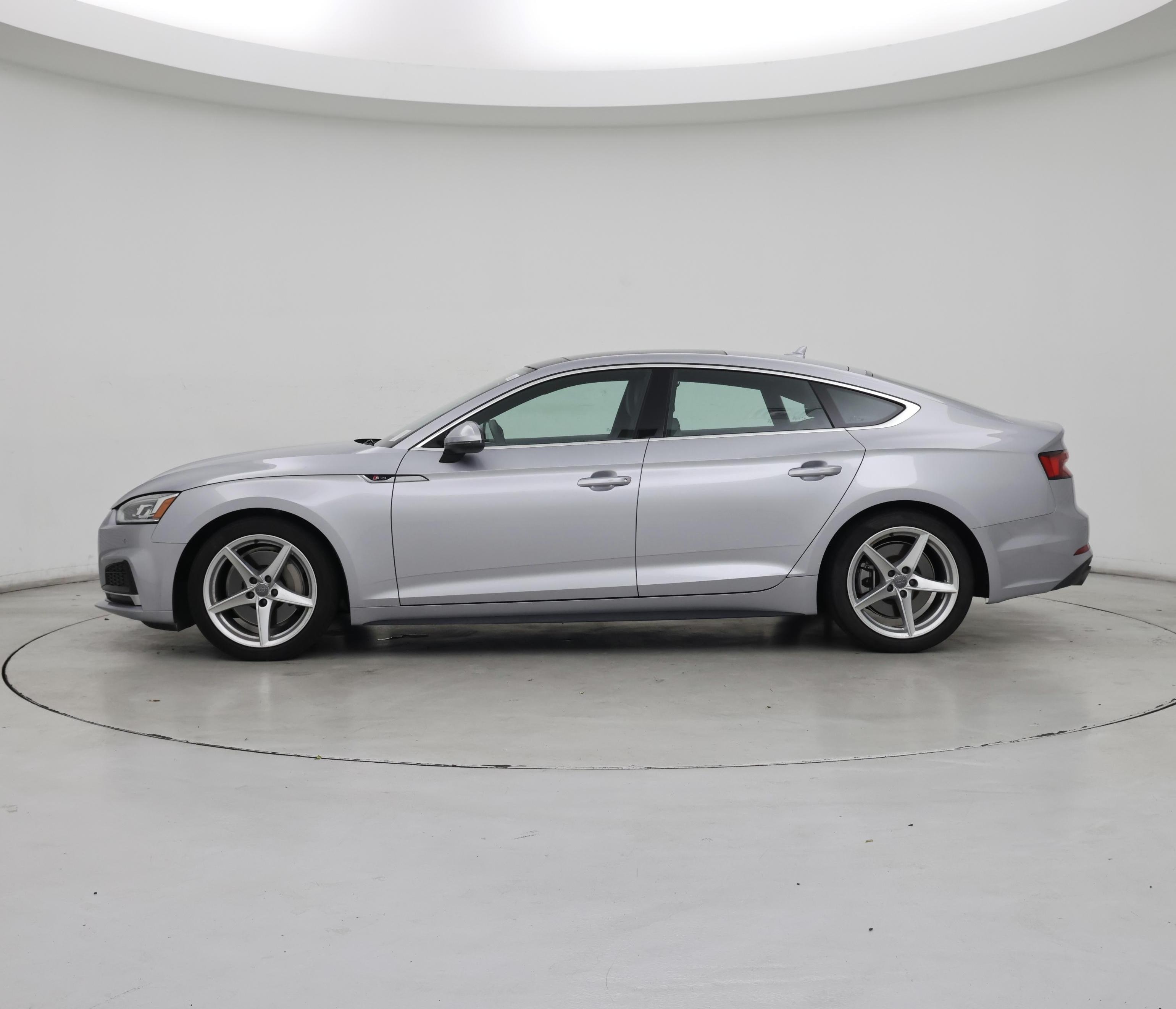 Thumbnail: 2019 Audi A5 - 3