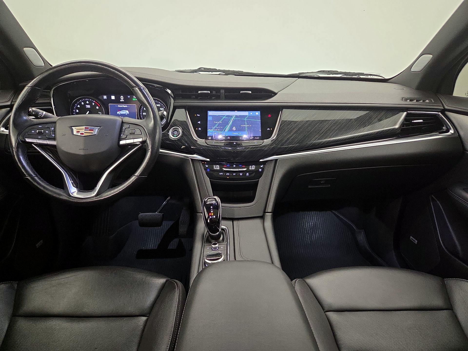 Thumbnail: 2021 Cadillac XT6 - 9