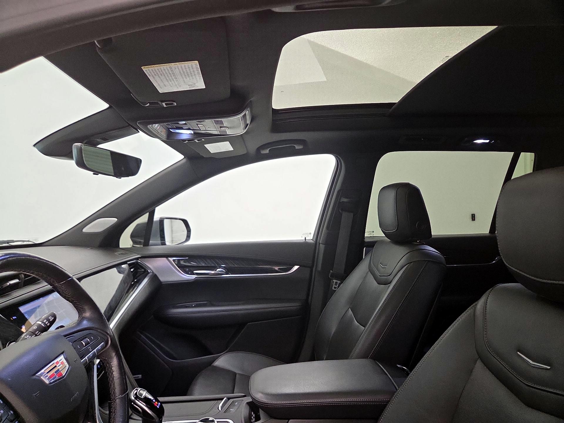 Thumbnail: 2021 Cadillac XT6 - 20