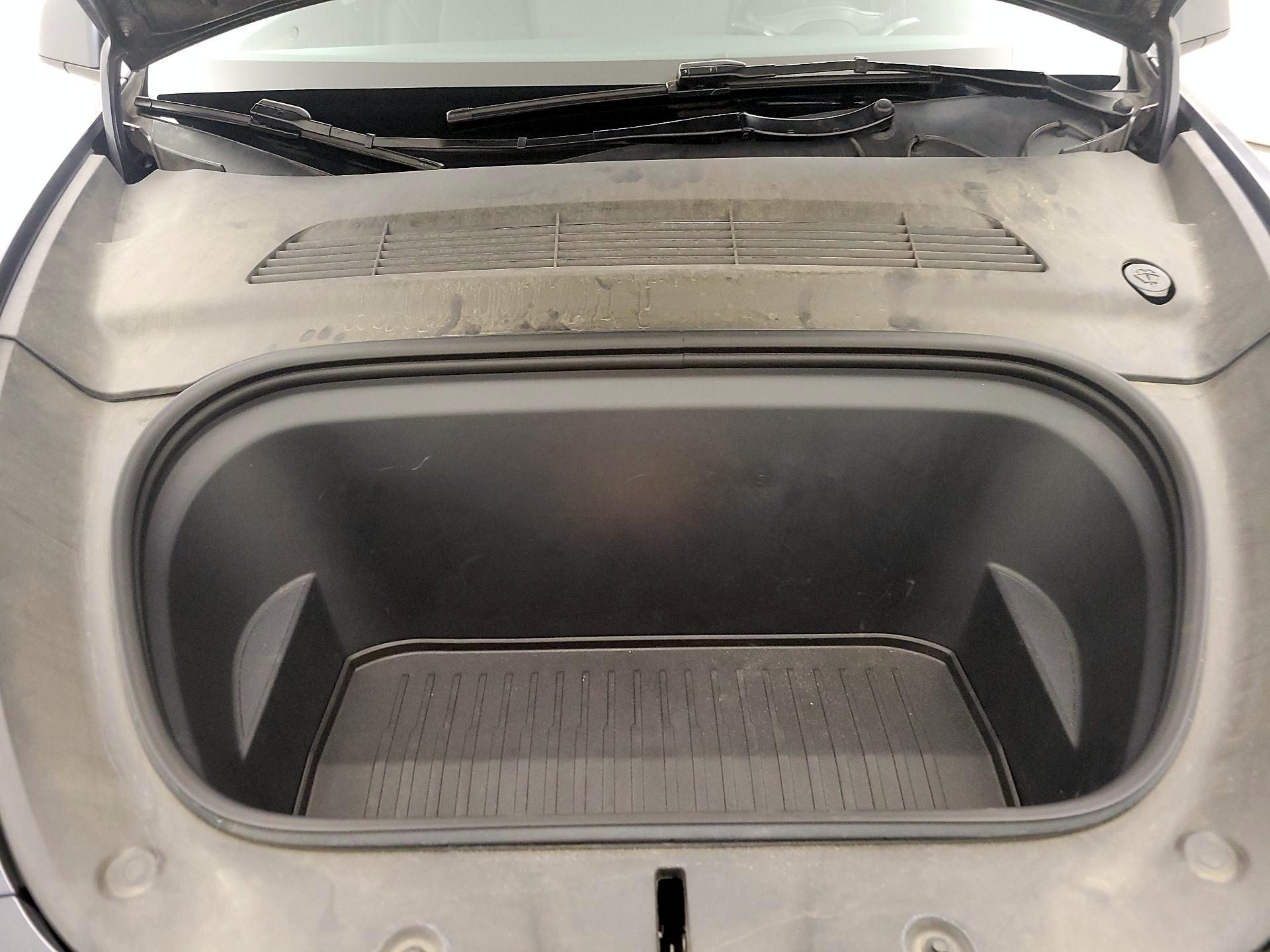 Thumbnail: 2023 Tesla Model Y - 20