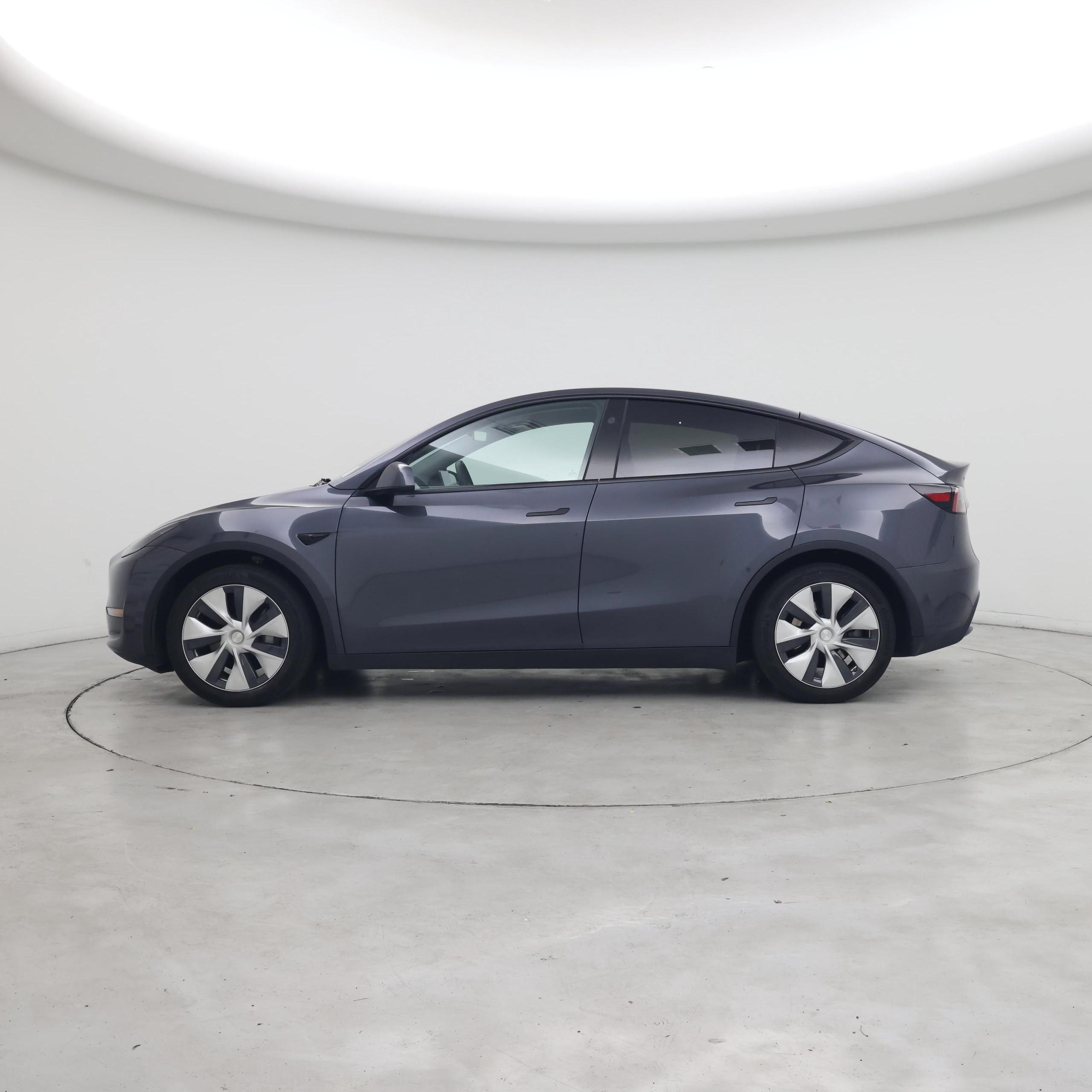 Thumbnail: 2023 Tesla Model Y - 3