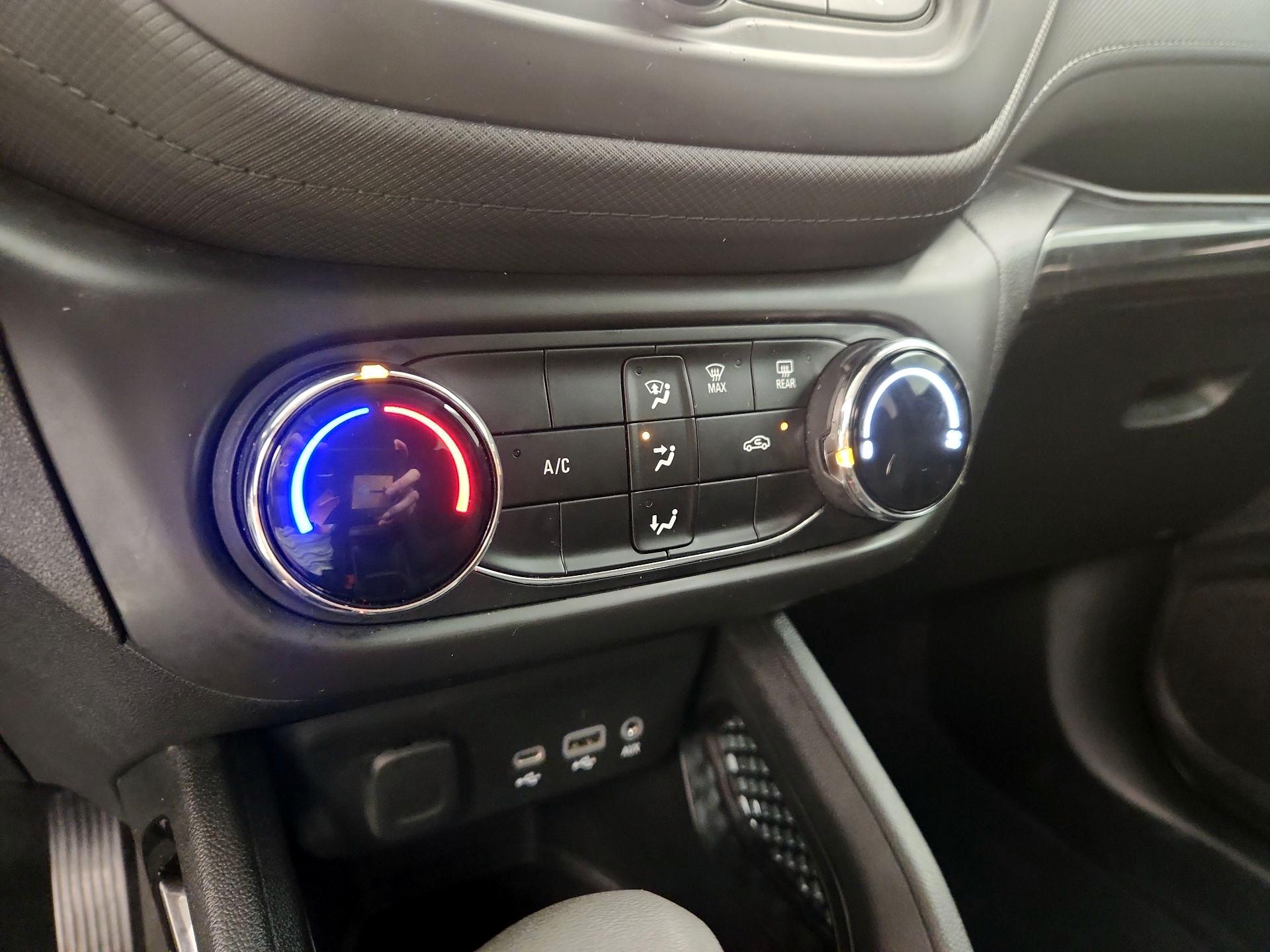 Thumbnail: 2021 Chevrolet TrailBlazer - 16