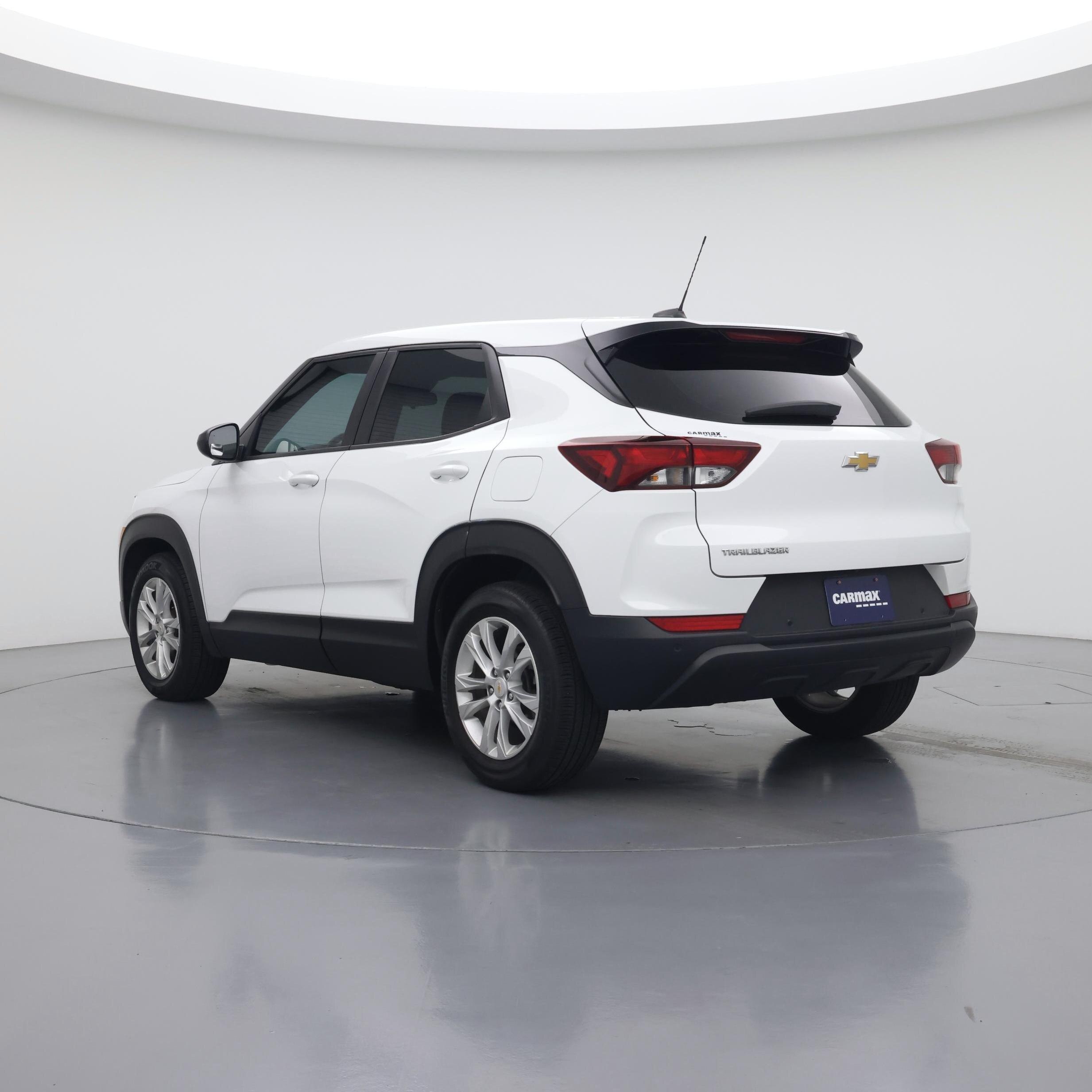 Thumbnail: 2021 Chevrolet TrailBlazer - 2