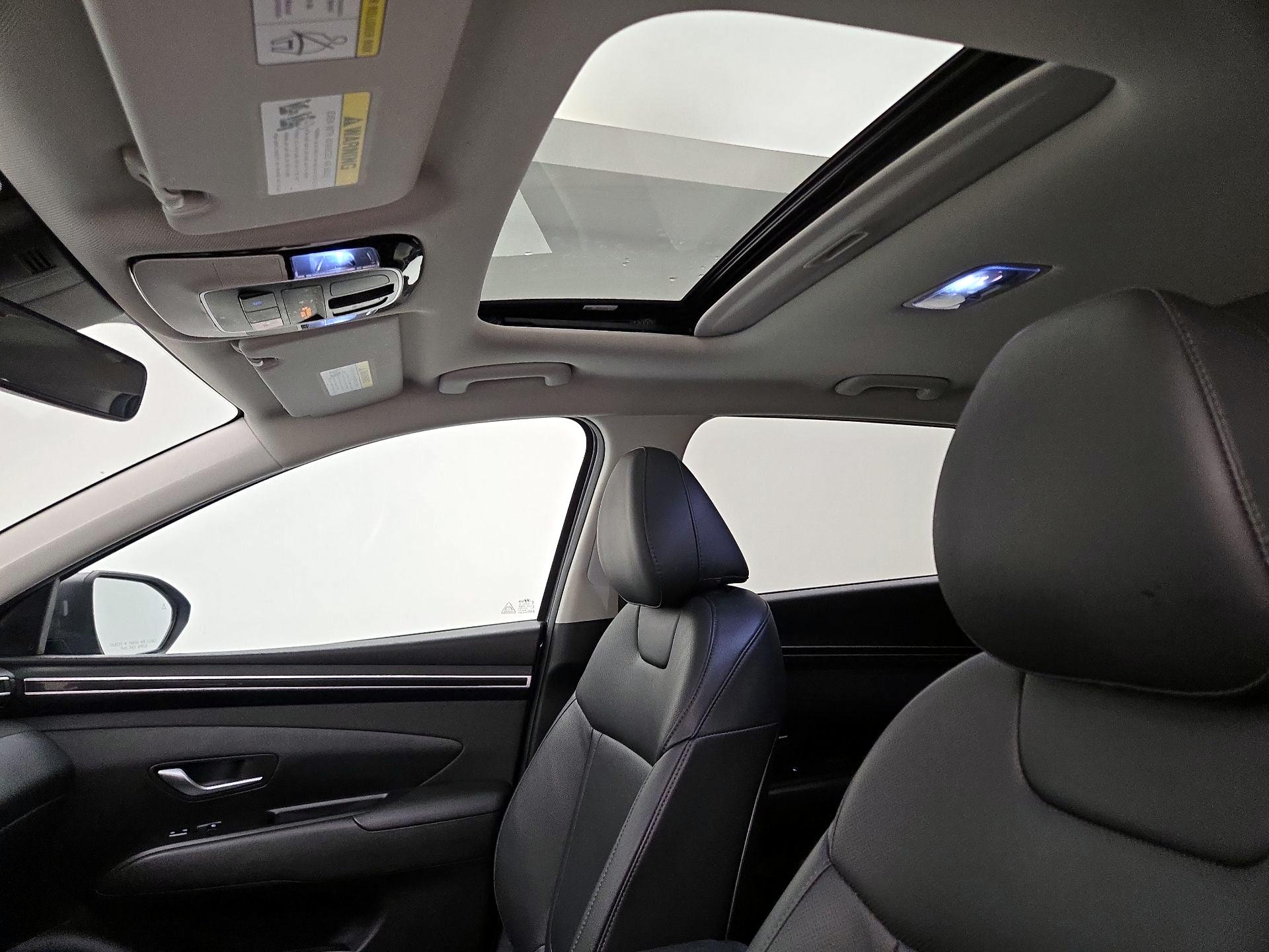 Thumbnail: 2023 Hyundai Tucson - 19