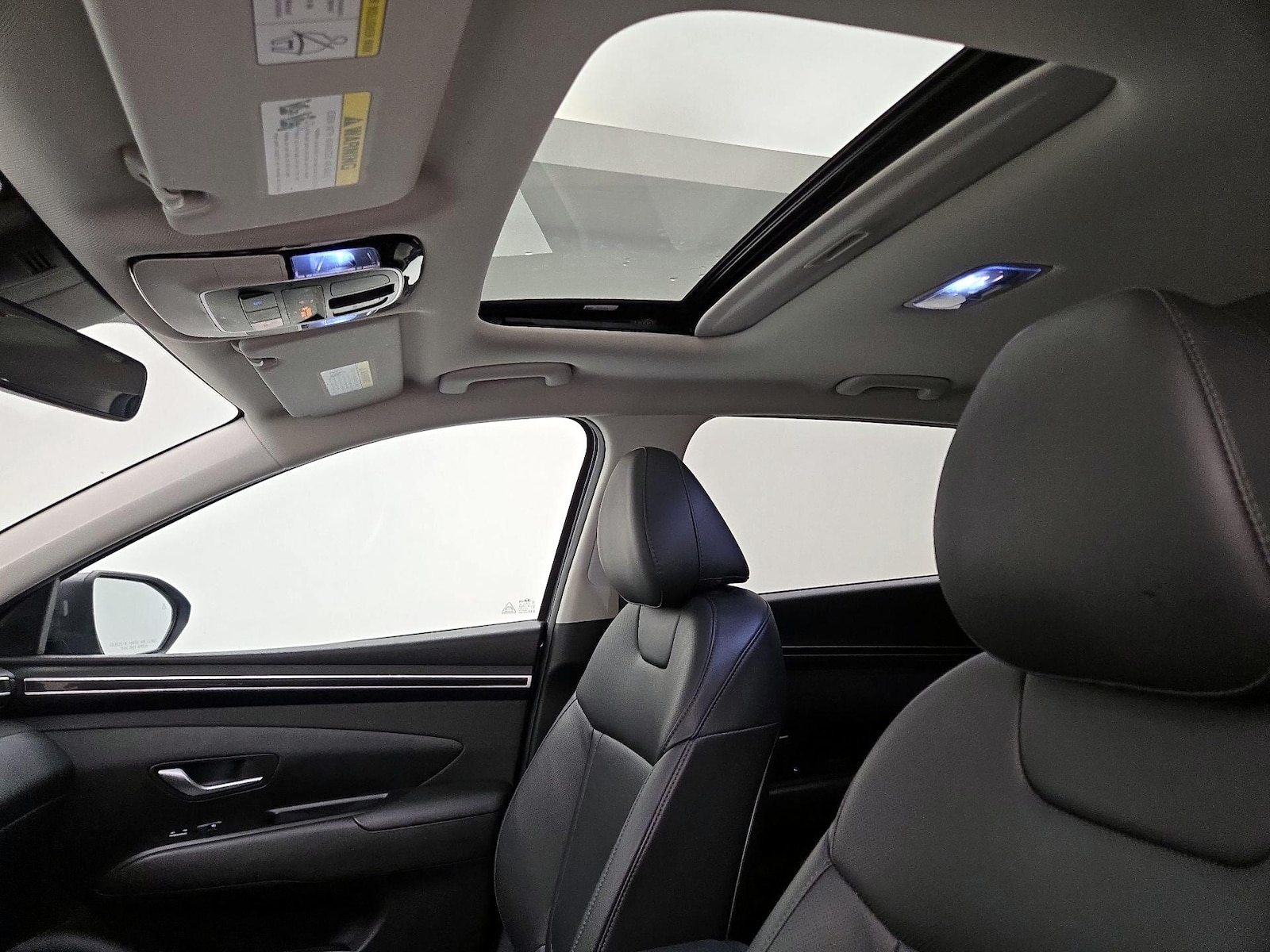 Sunroof(s) & Overhead Airbags