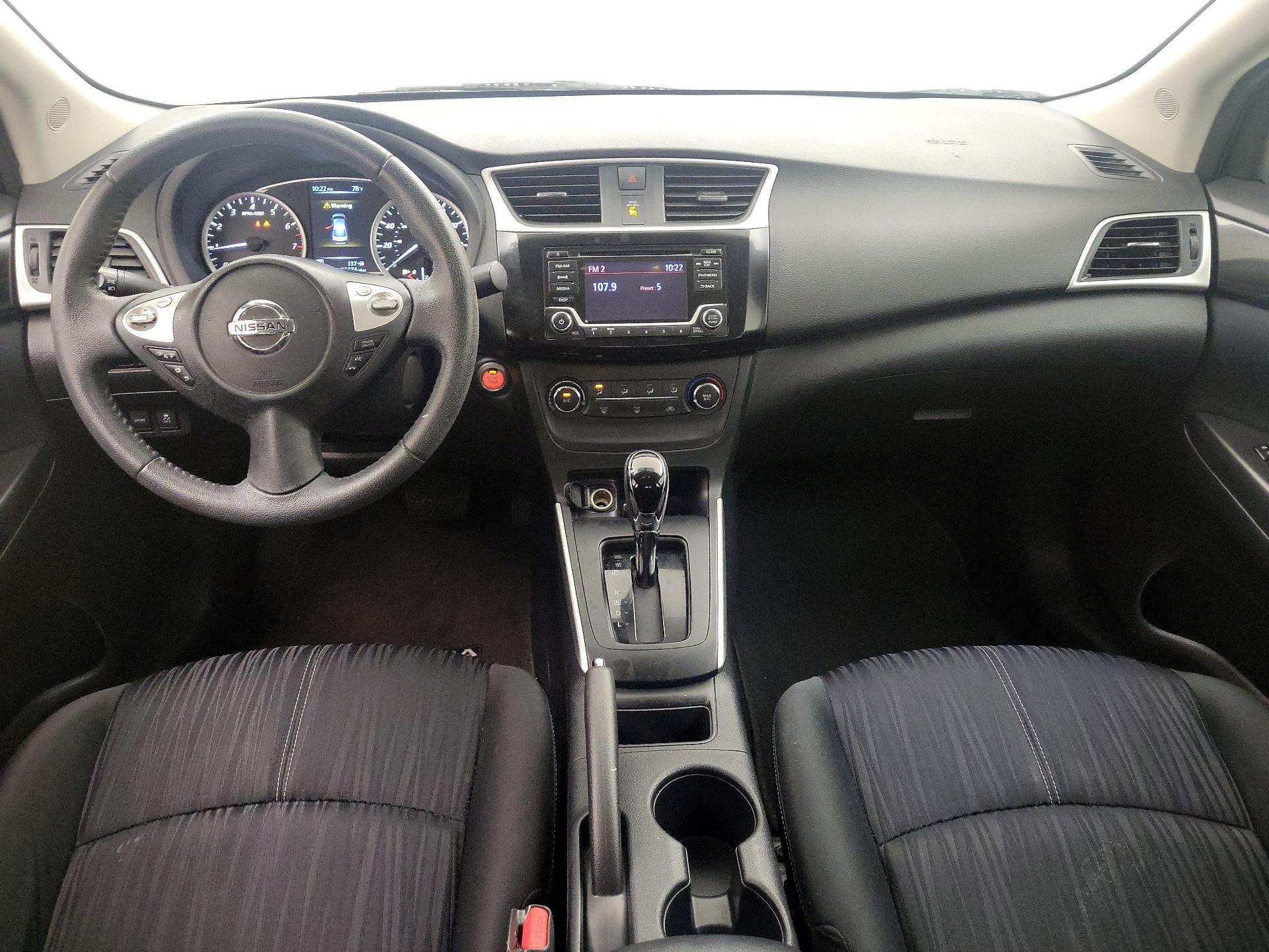 Thumbnail: 2017 Nissan Sentra - 9