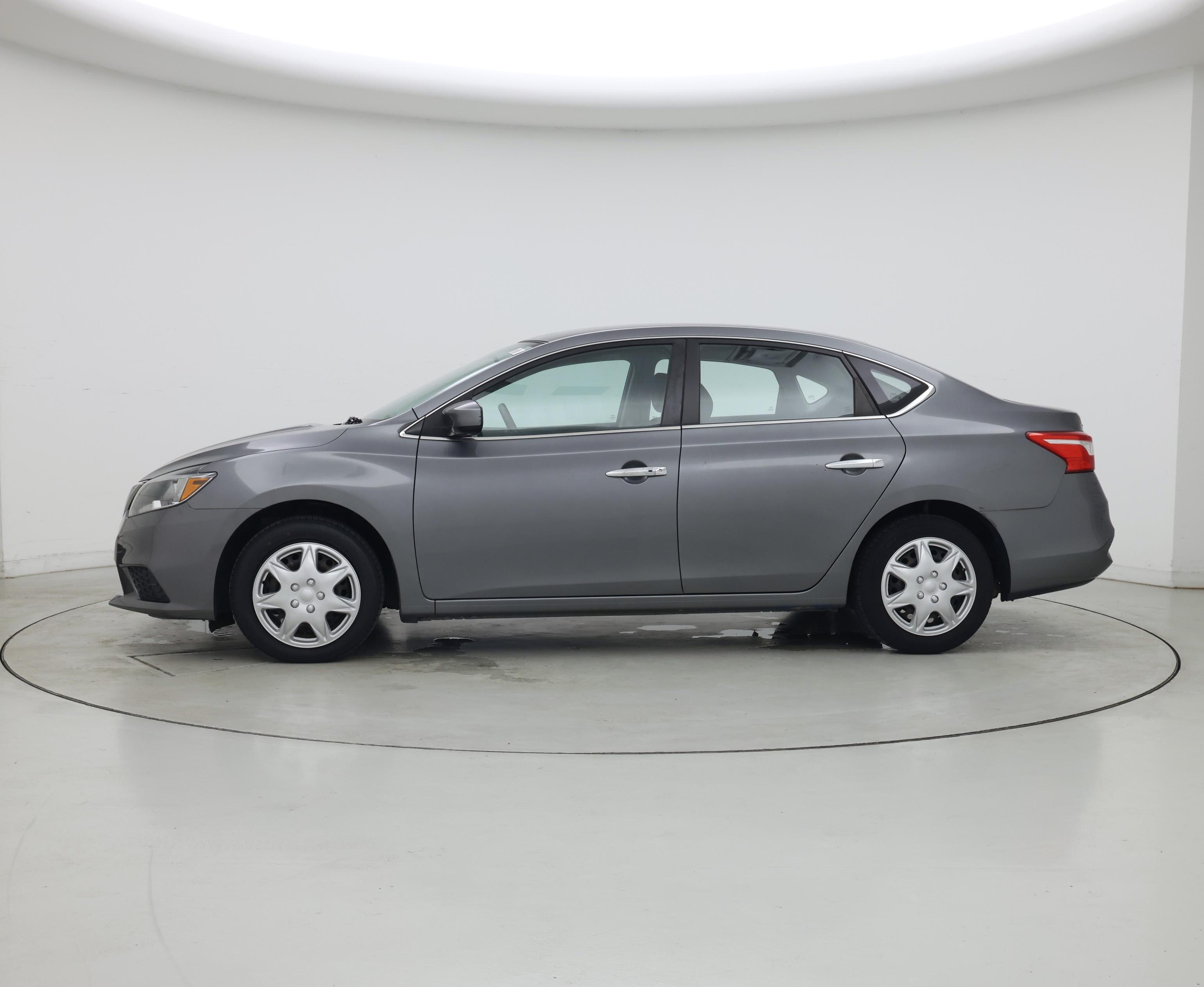 Thumbnail: 2017 Nissan Sentra - 3