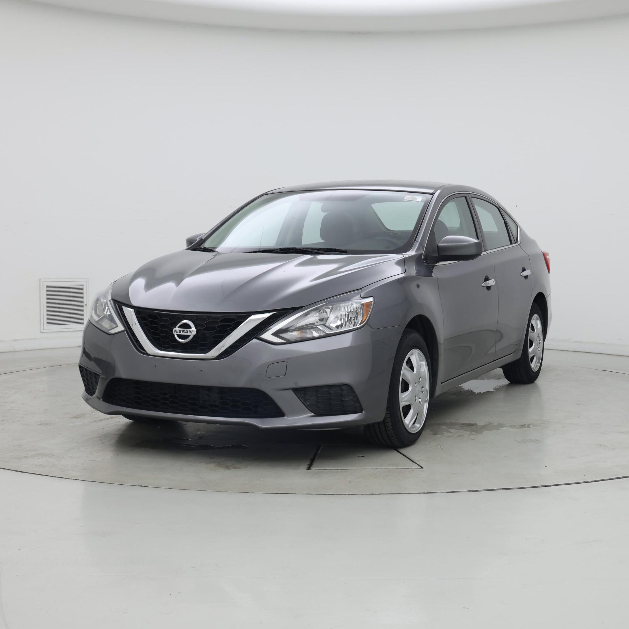 Thumbnail: 2017 Nissan Sentra - 4