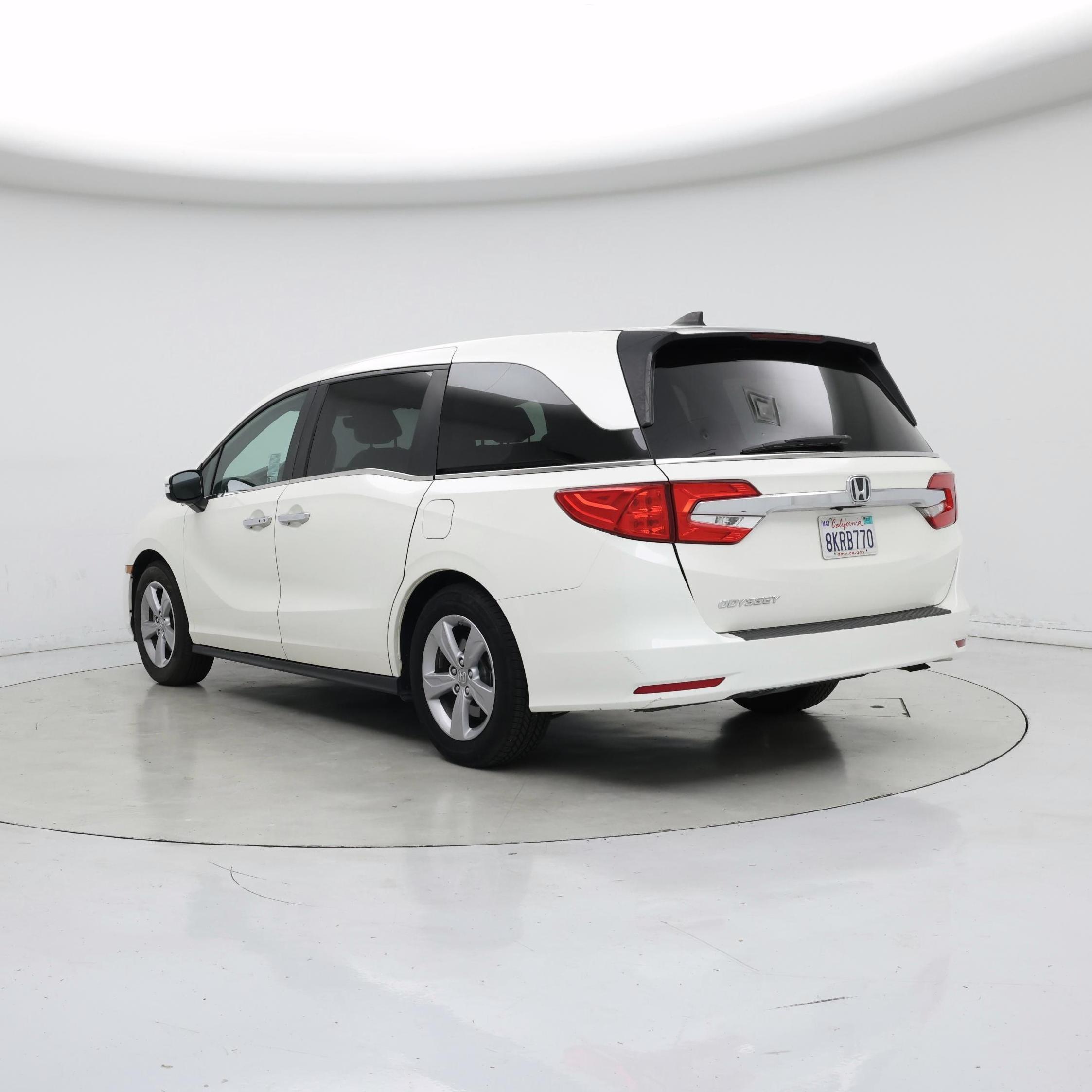 Thumbnail: 2019 Honda Odyssey - 2
