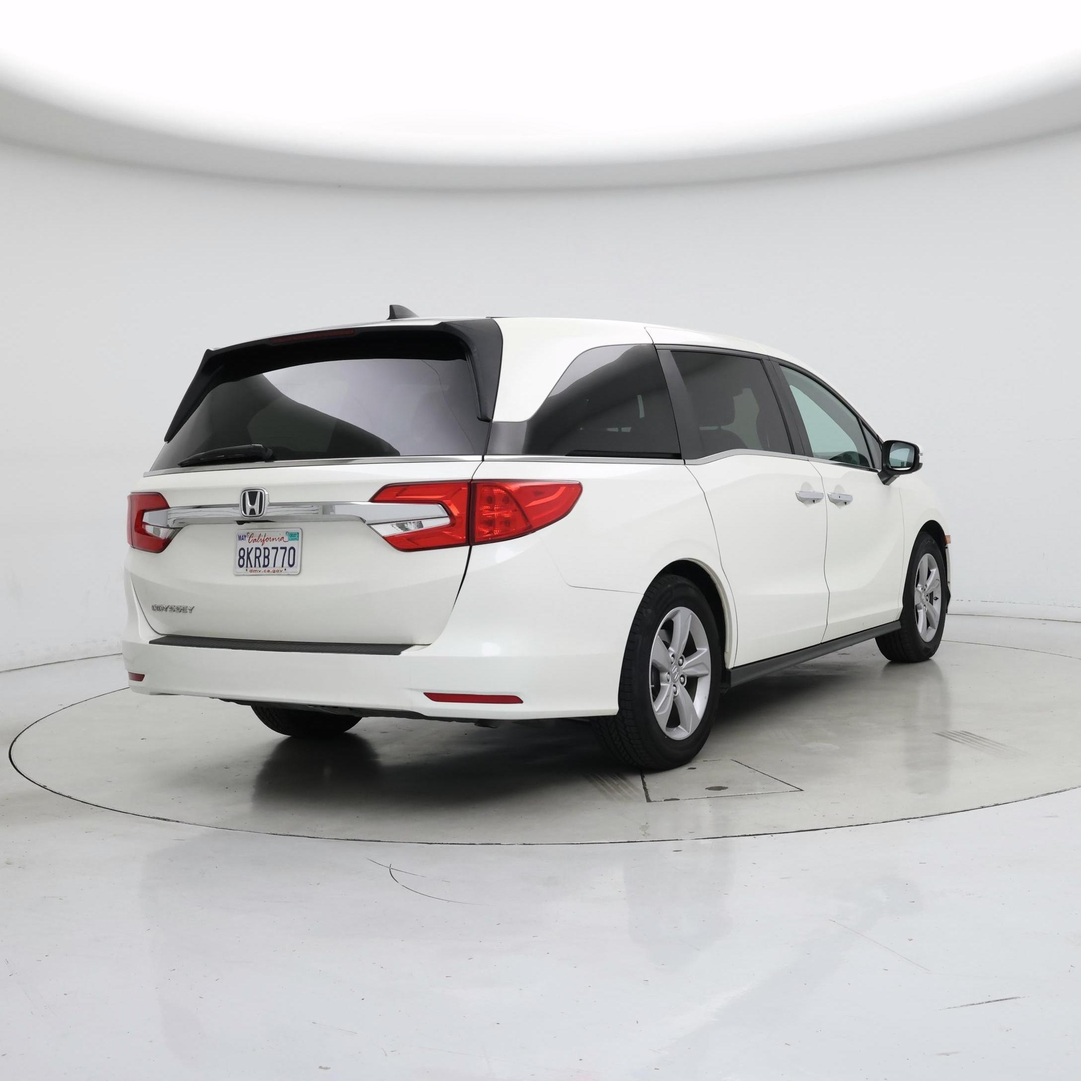 Thumbnail: 2019 Honda Odyssey - 8