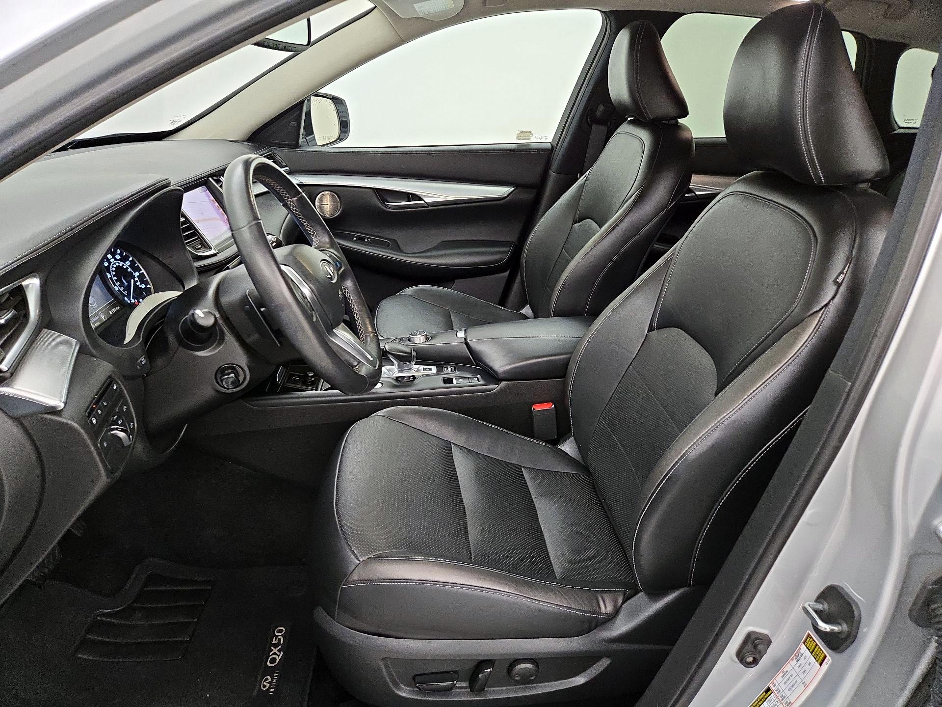 Thumbnail: 2019 INFINITI QX50 - 11