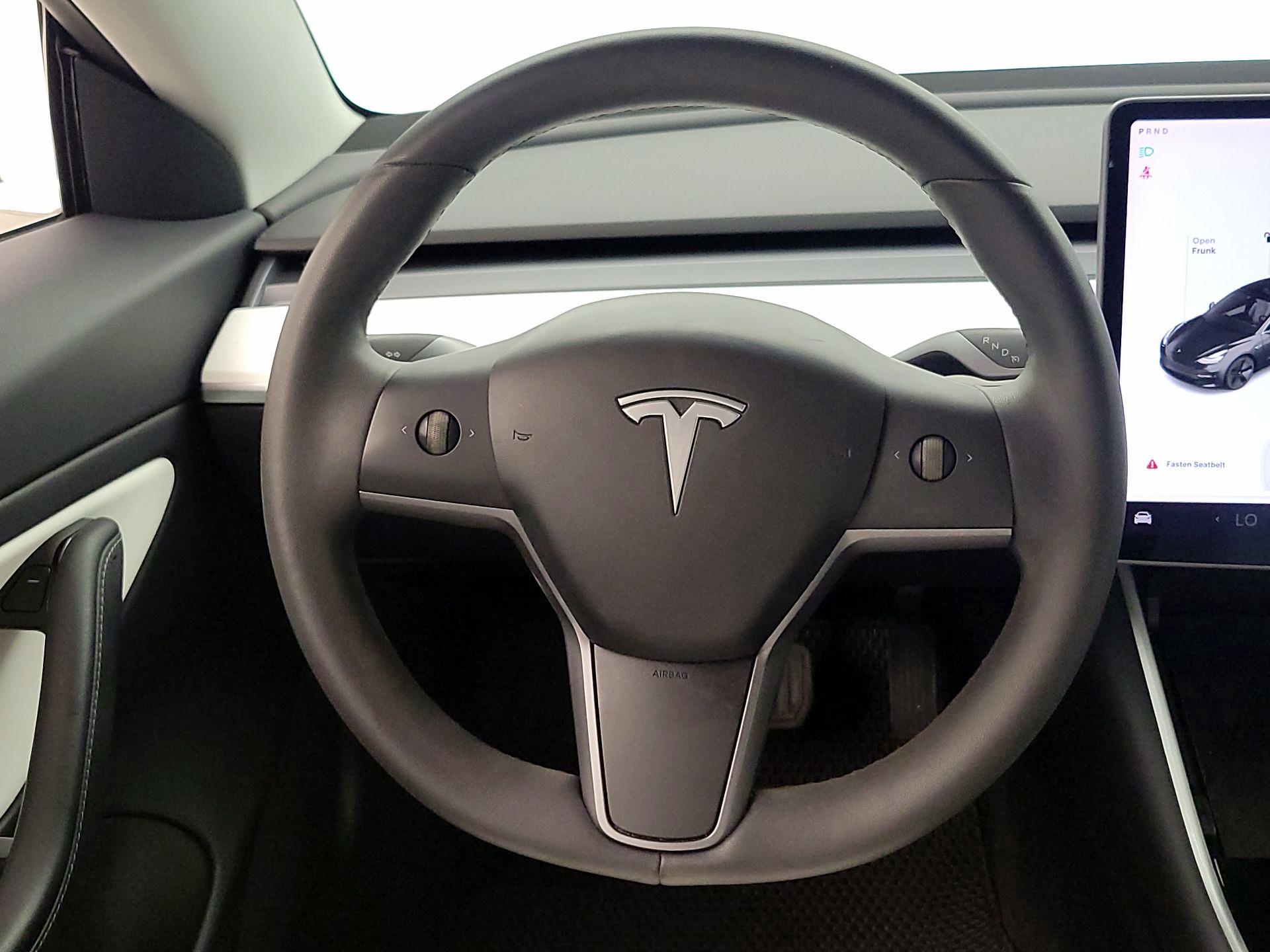 Thumbnail: 2020 Tesla Model 3 - 10
