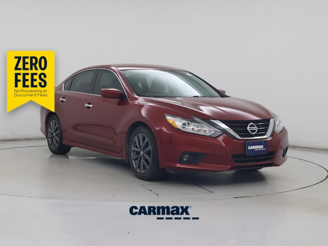 Red 2017 Nissan Altima Sedan Front-Wheel Drive Automatic