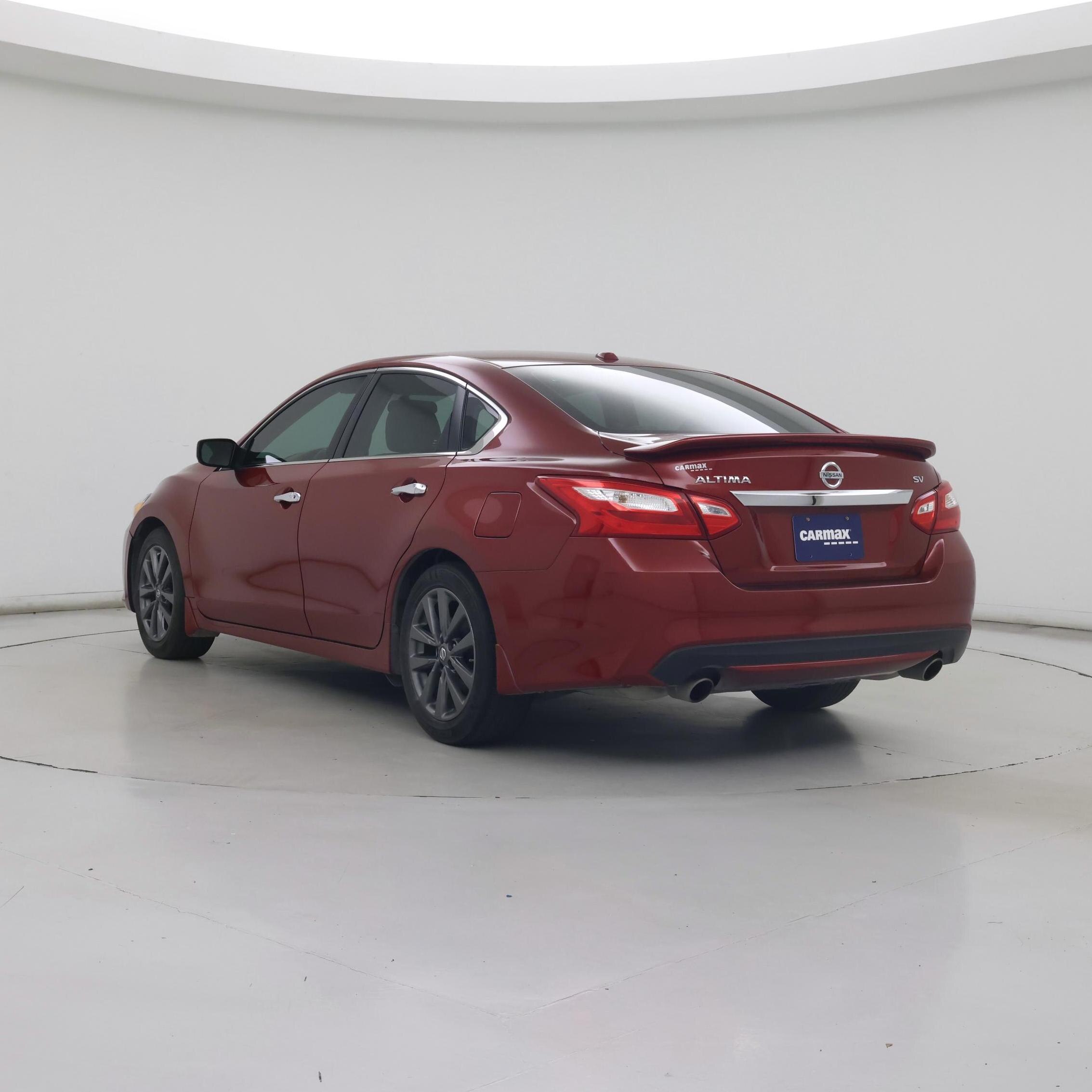 Thumbnail: 2017 Nissan Altima - 2