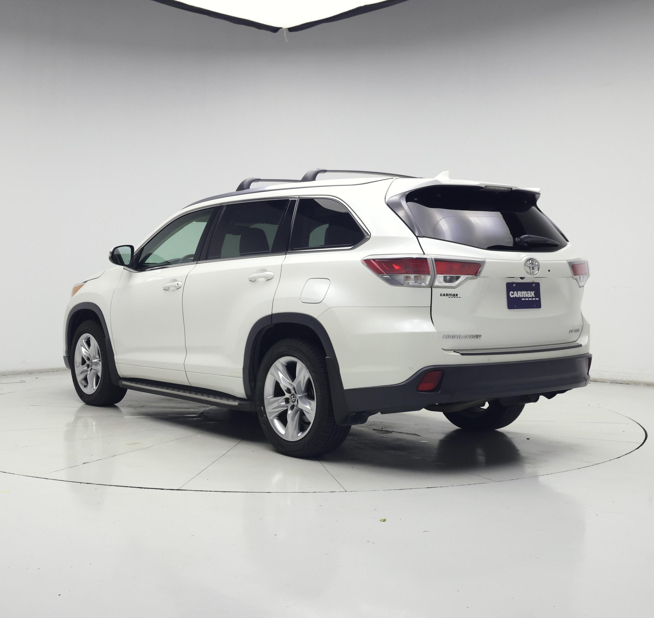 Thumbnail: 2016 Toyota Highlander - 2