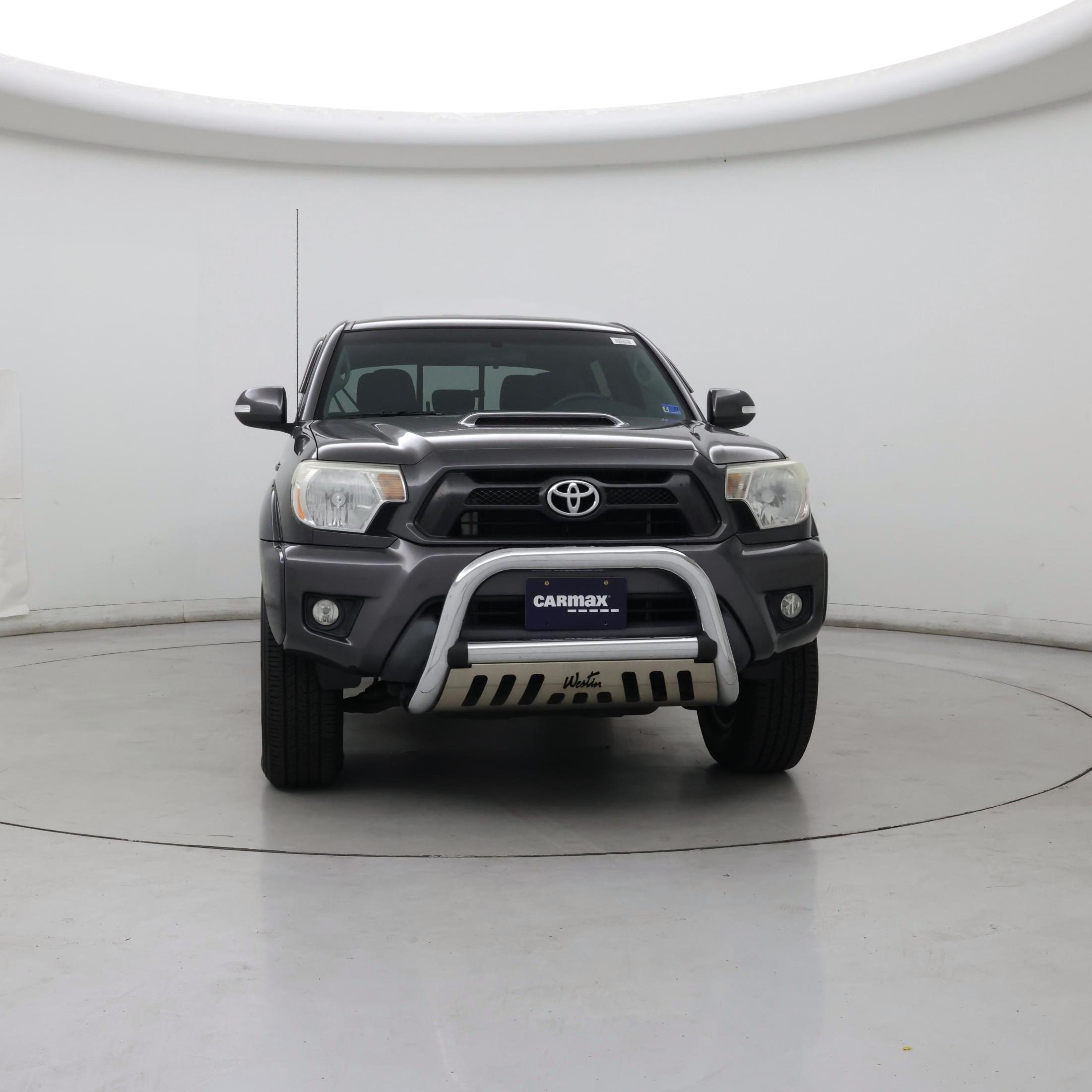 Thumbnail: 2015 Toyota Tacoma - 5