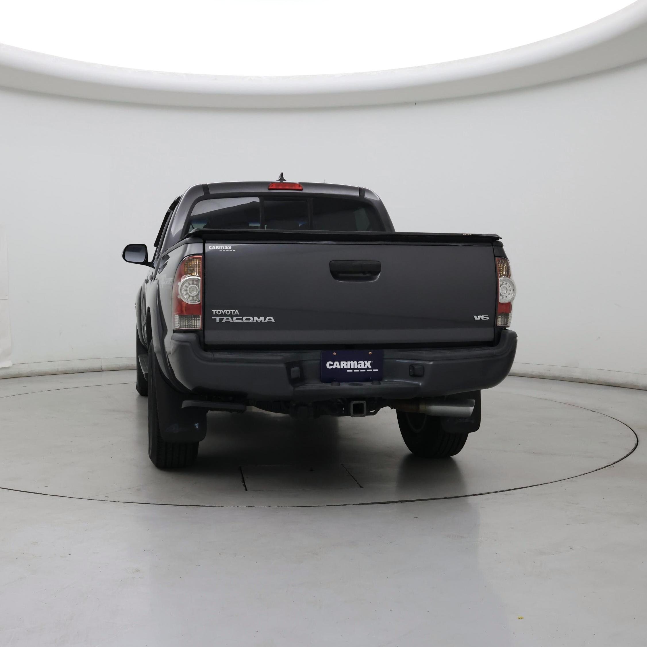 Thumbnail: 2015 Toyota Tacoma - 6