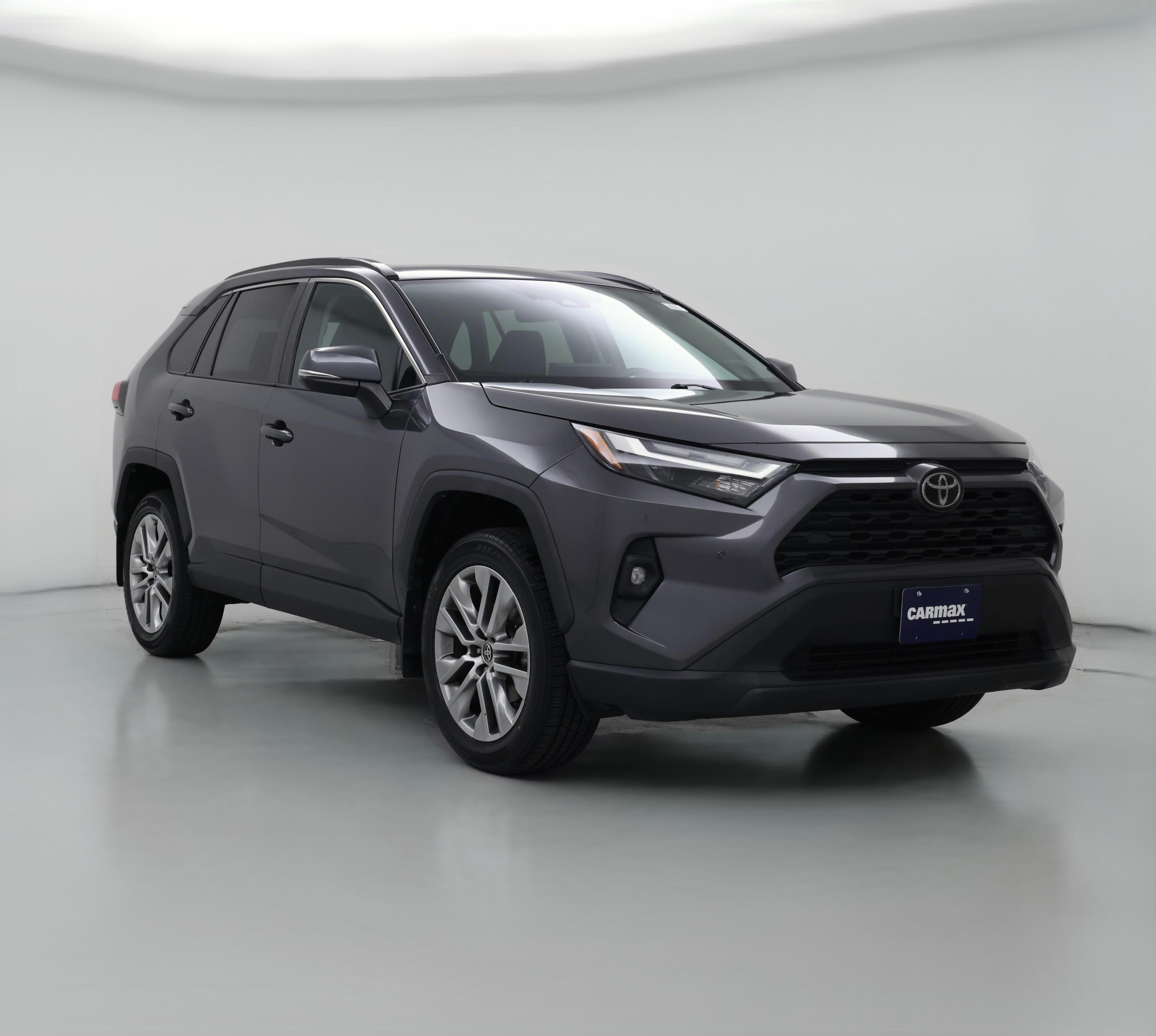 Thumbnail: 2022 Toyota RAV4 - 1