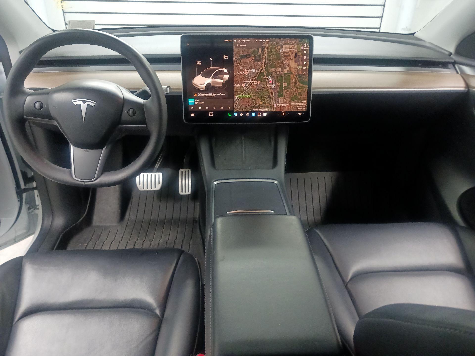 Thumbnail: 2023 Tesla Model Y - 9
