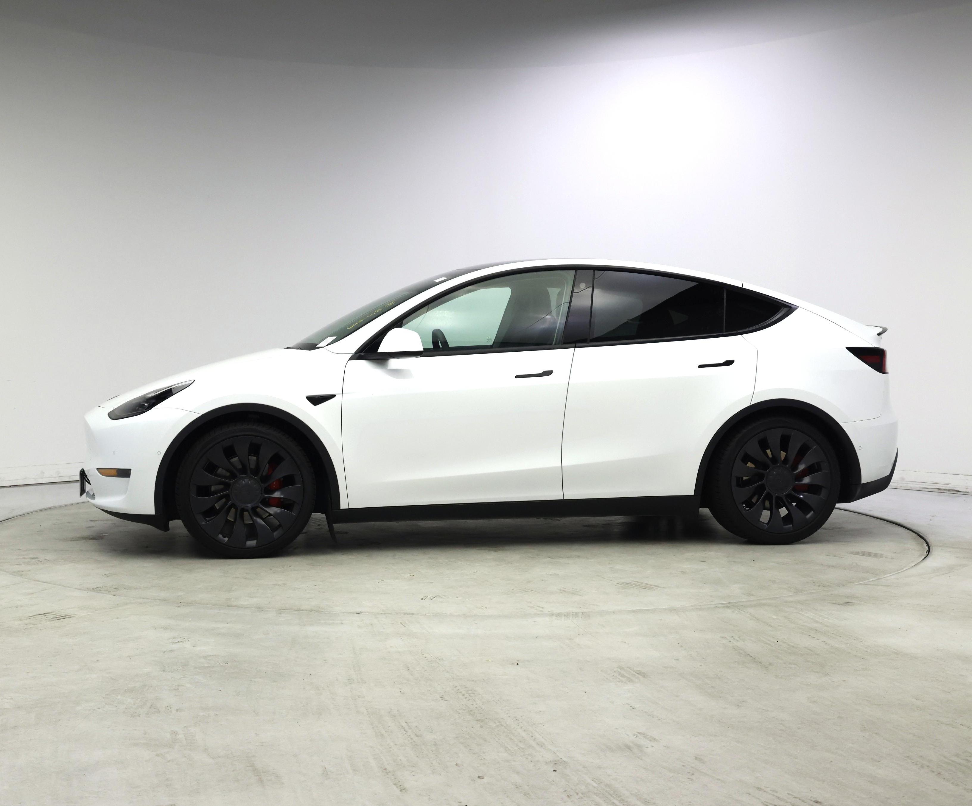 Thumbnail: 2023 Tesla Model Y - 3