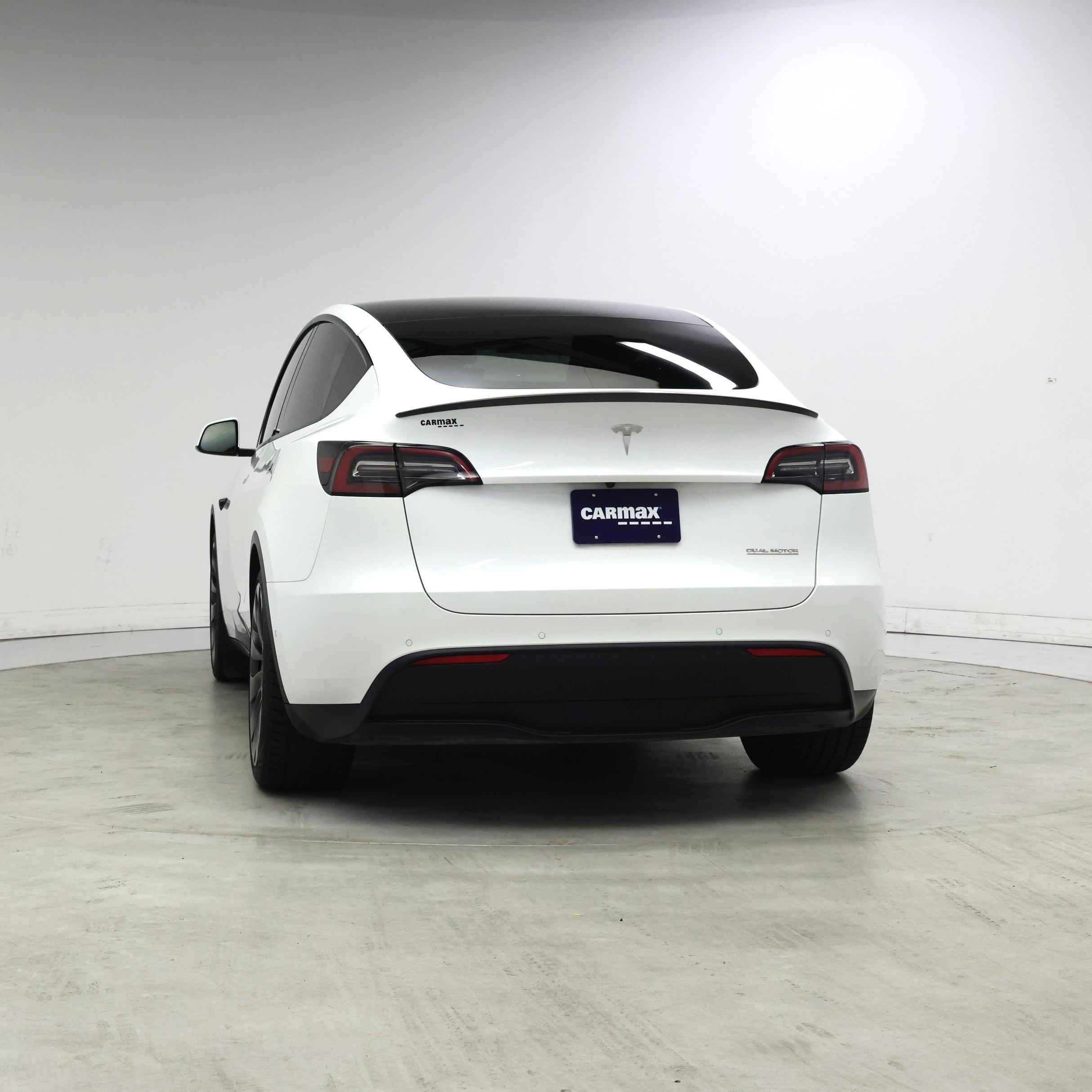 Thumbnail: 2023 Tesla Model Y - 6