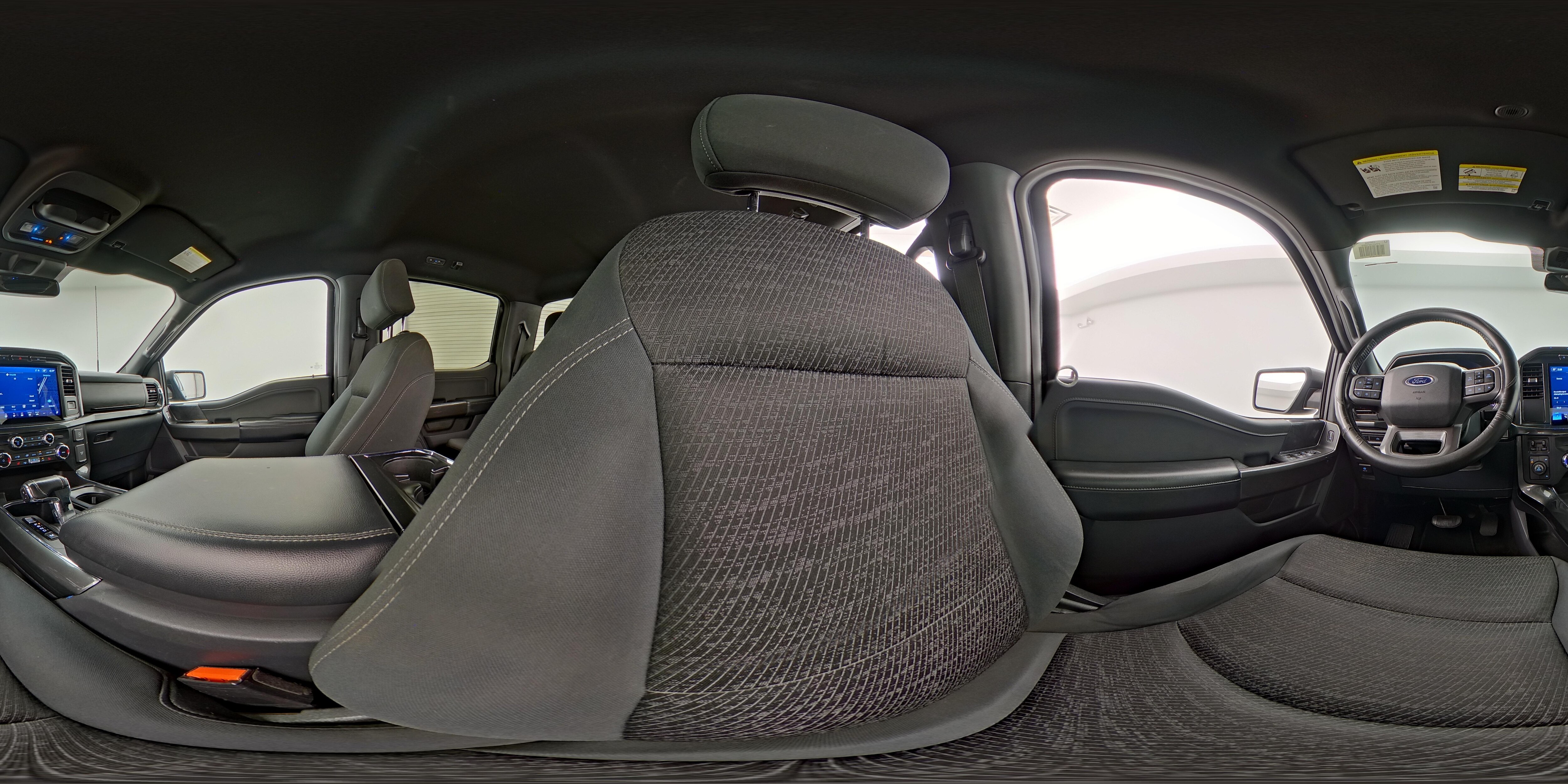 2022 Ford F-150 XLT - Photo 25