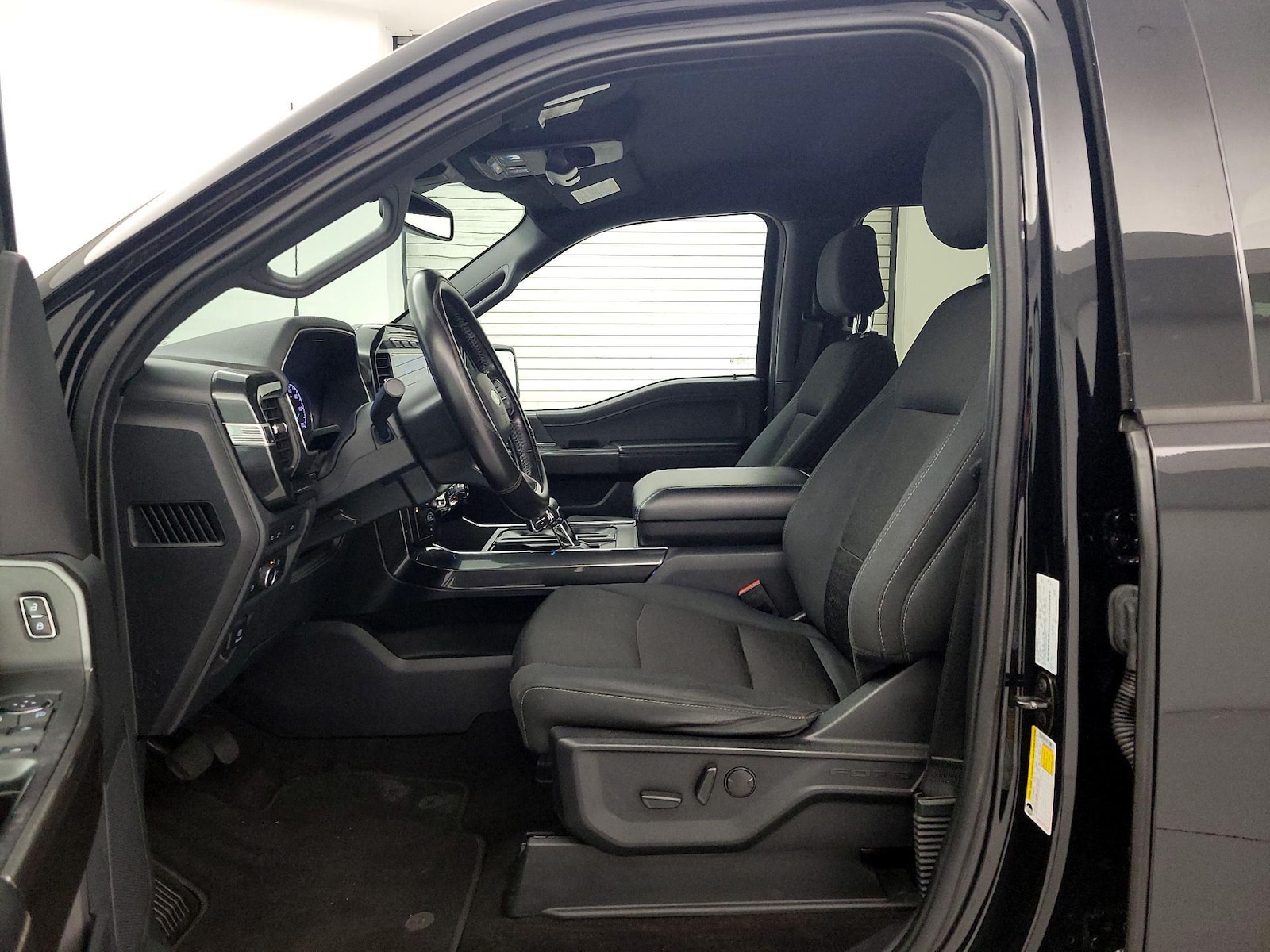 2022 Ford F-150 XLT - Photo 12