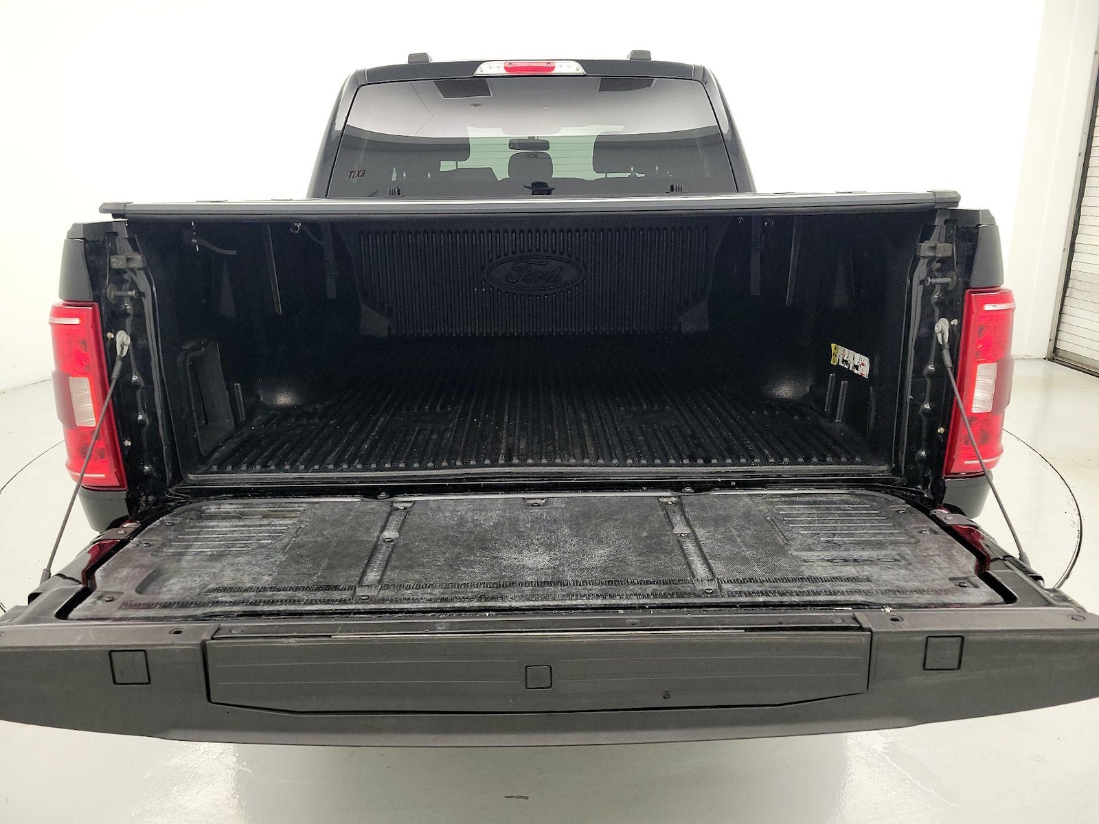 2022 Ford F-150 XLT - Photo 22