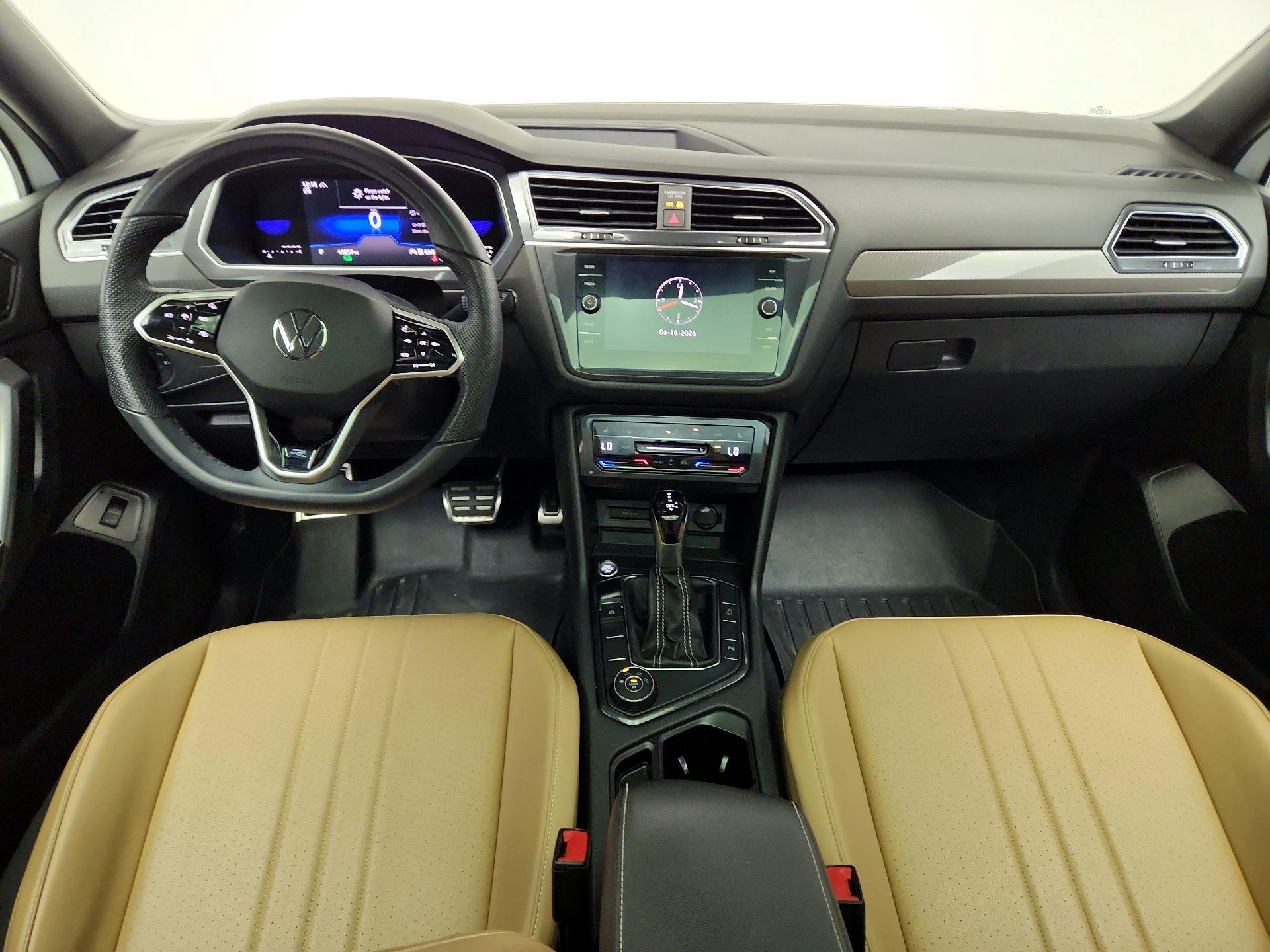 Thumbnail: 2022 Volkswagen Tiguan - 9