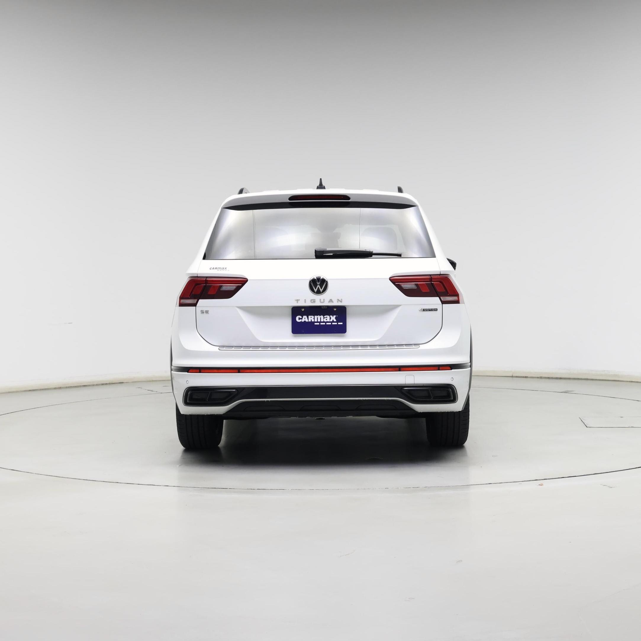 Thumbnail: 2022 Volkswagen Tiguan - 6