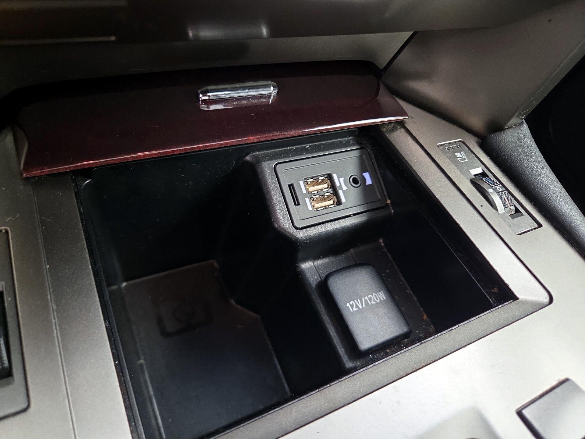 Thumbnail: 2016 Lexus GX - 19