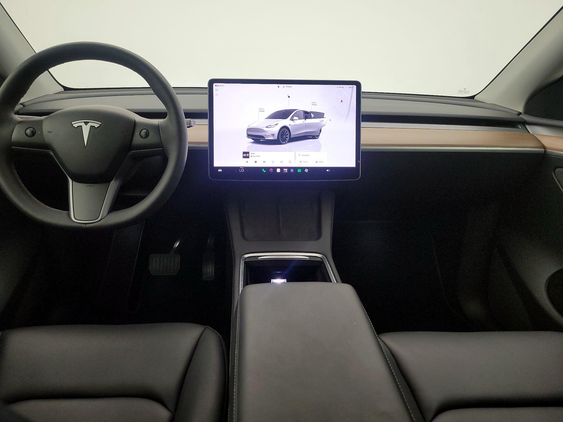Thumbnail: 2023 Tesla Model Y - 9