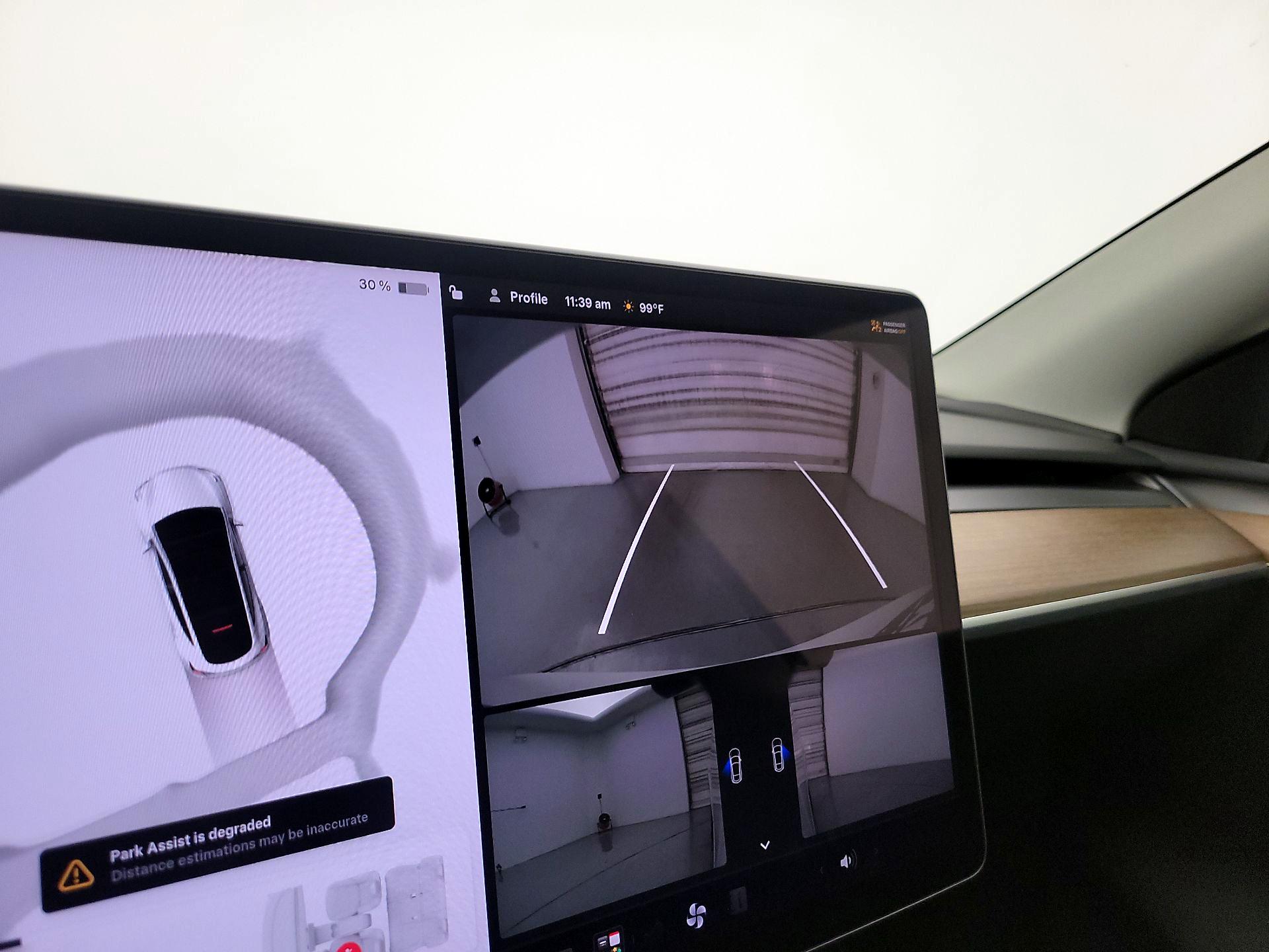 Thumbnail: 2023 Tesla Model Y - 15