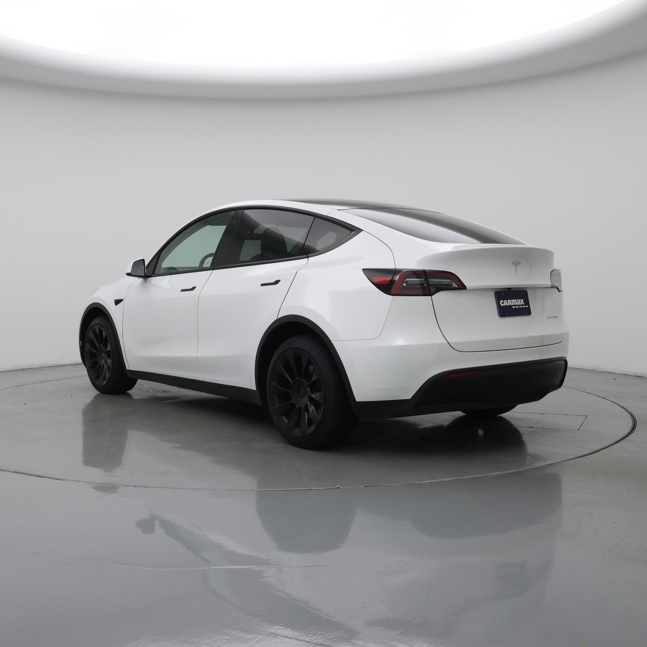 Thumbnail: 2023 Tesla Model Y - 2