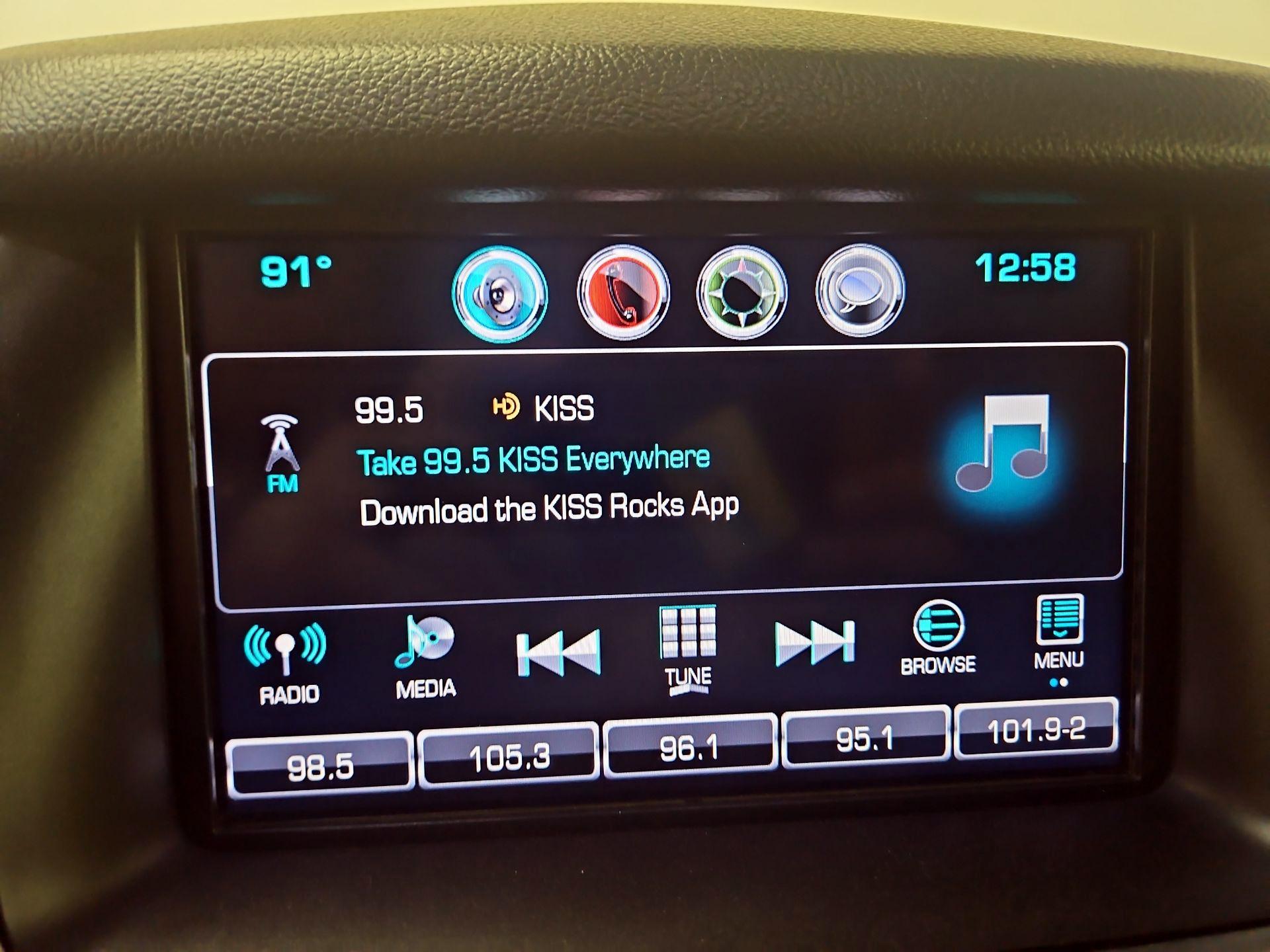 Thumbnail: 2016 Chevrolet Tahoe - 15