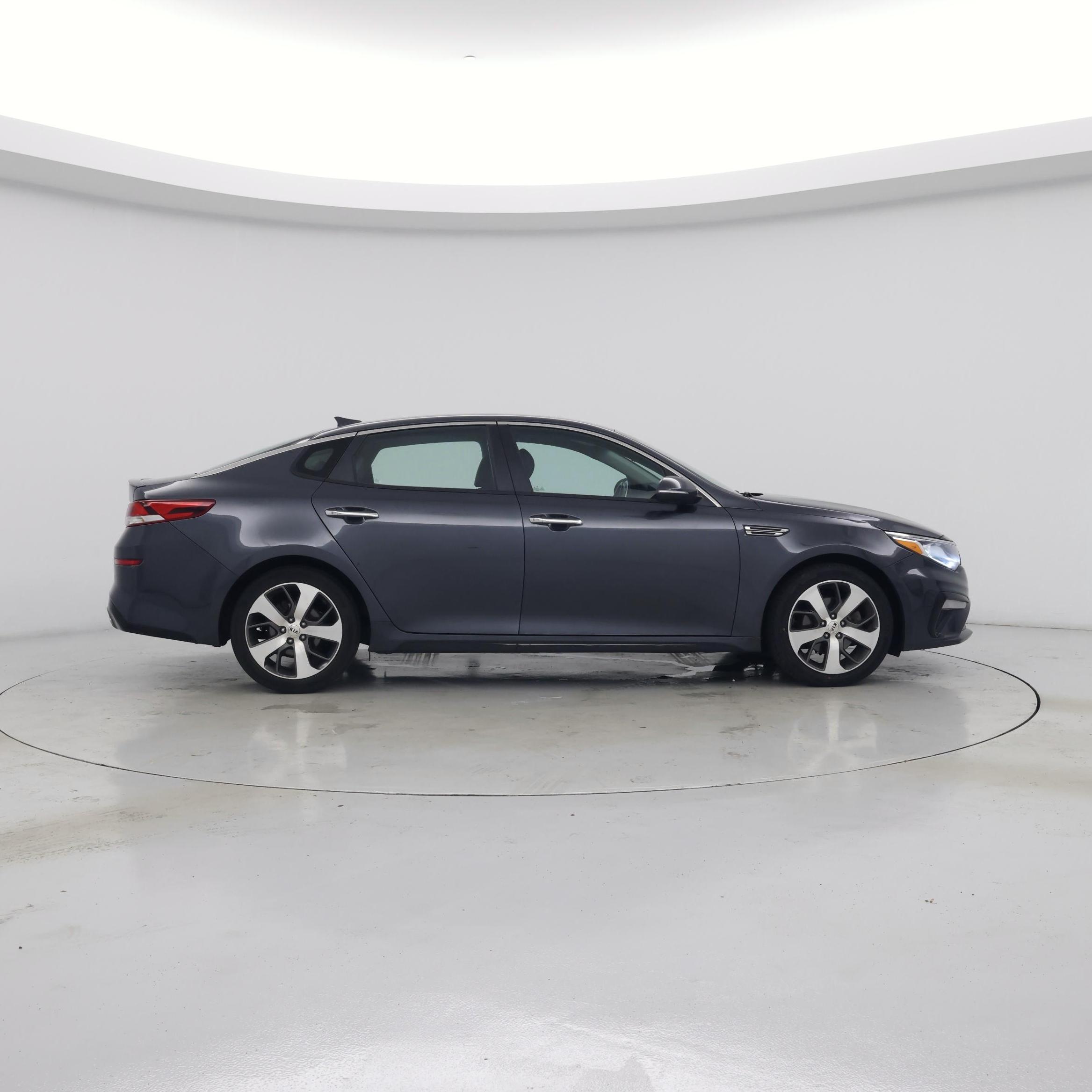 Thumbnail: 2020 Kia Optima - 7
