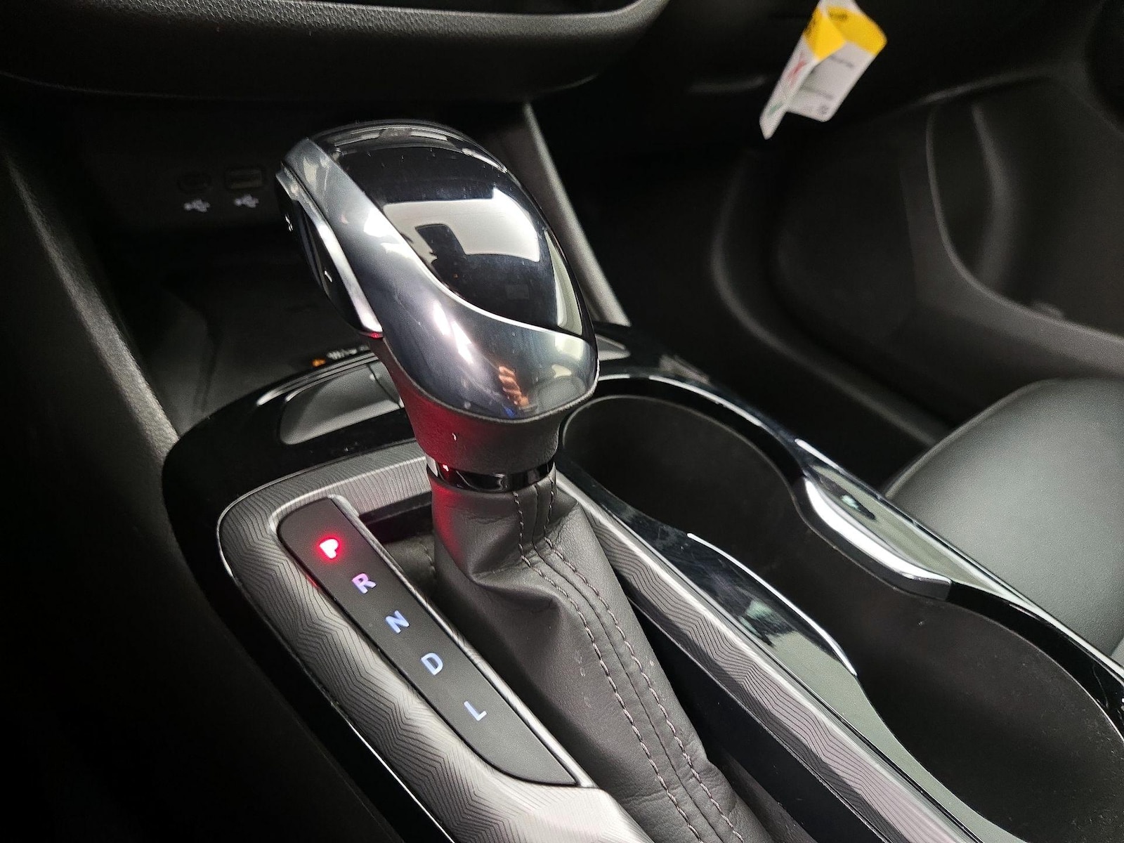 2025 Buick Envista Sport Touring - Photo 16