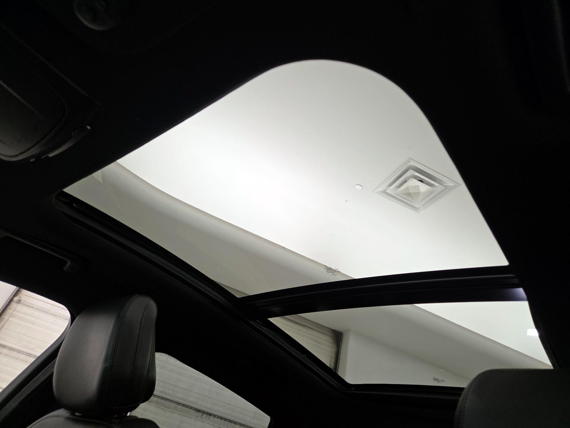 Thumbnail: 2020 Lincoln Nautilus - 20