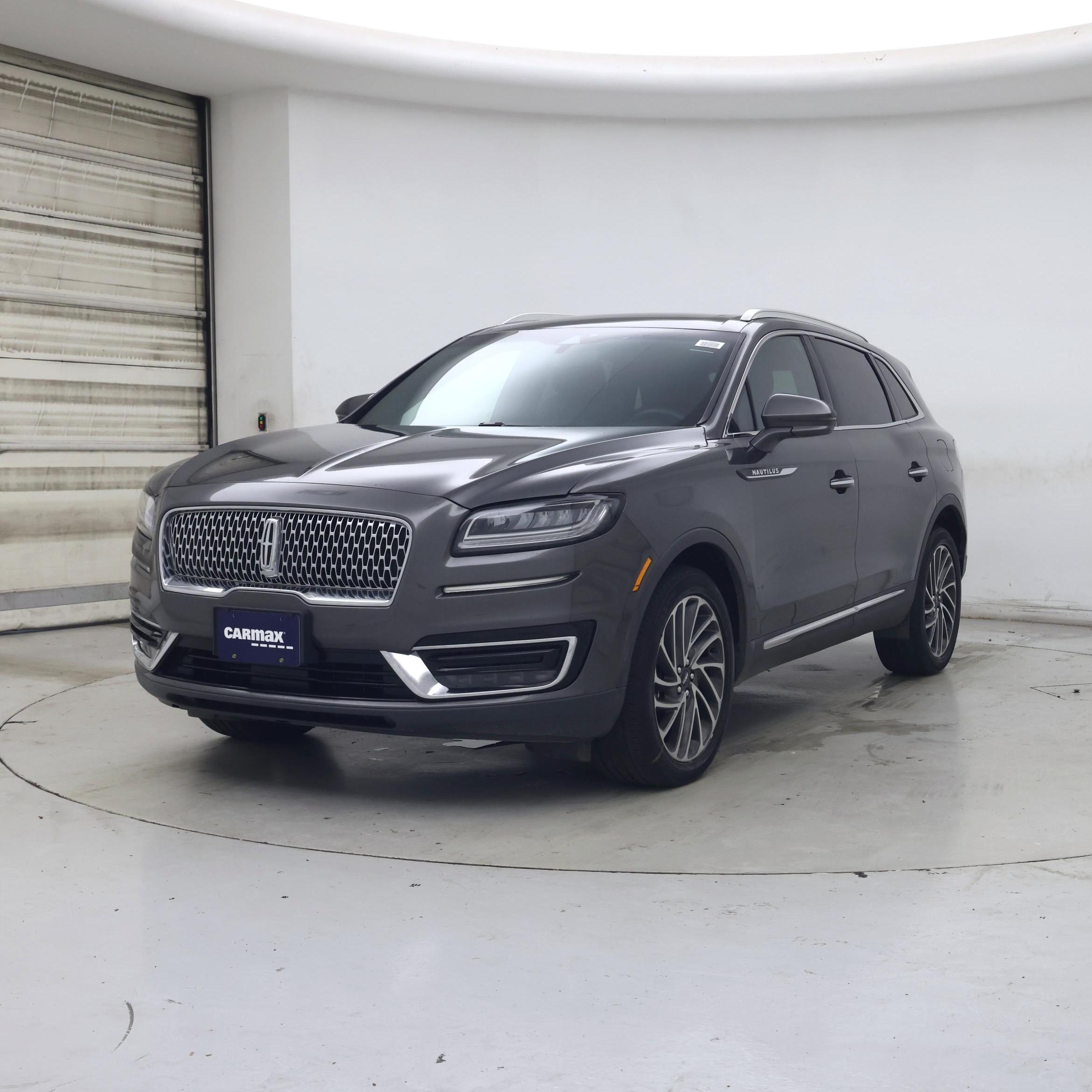 Thumbnail: 2020 Lincoln Nautilus - 4