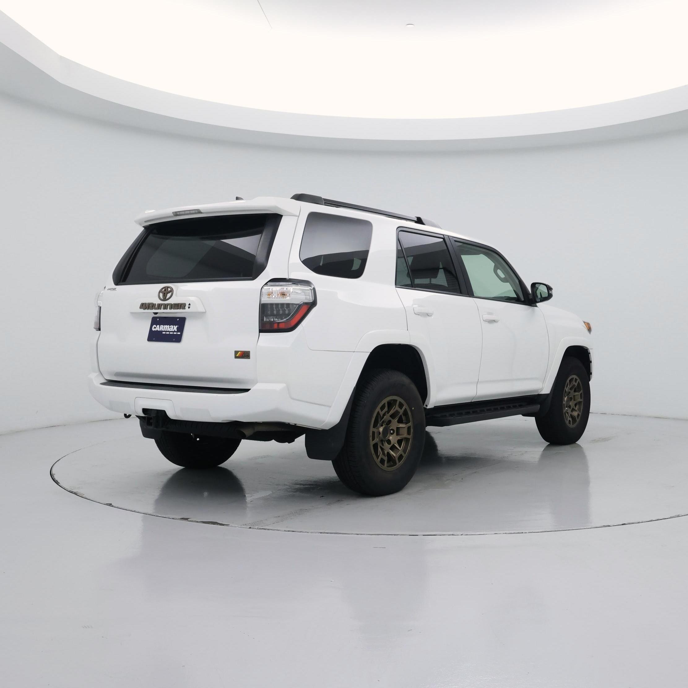 Thumbnail: 2023 Toyota 4Runner - 8