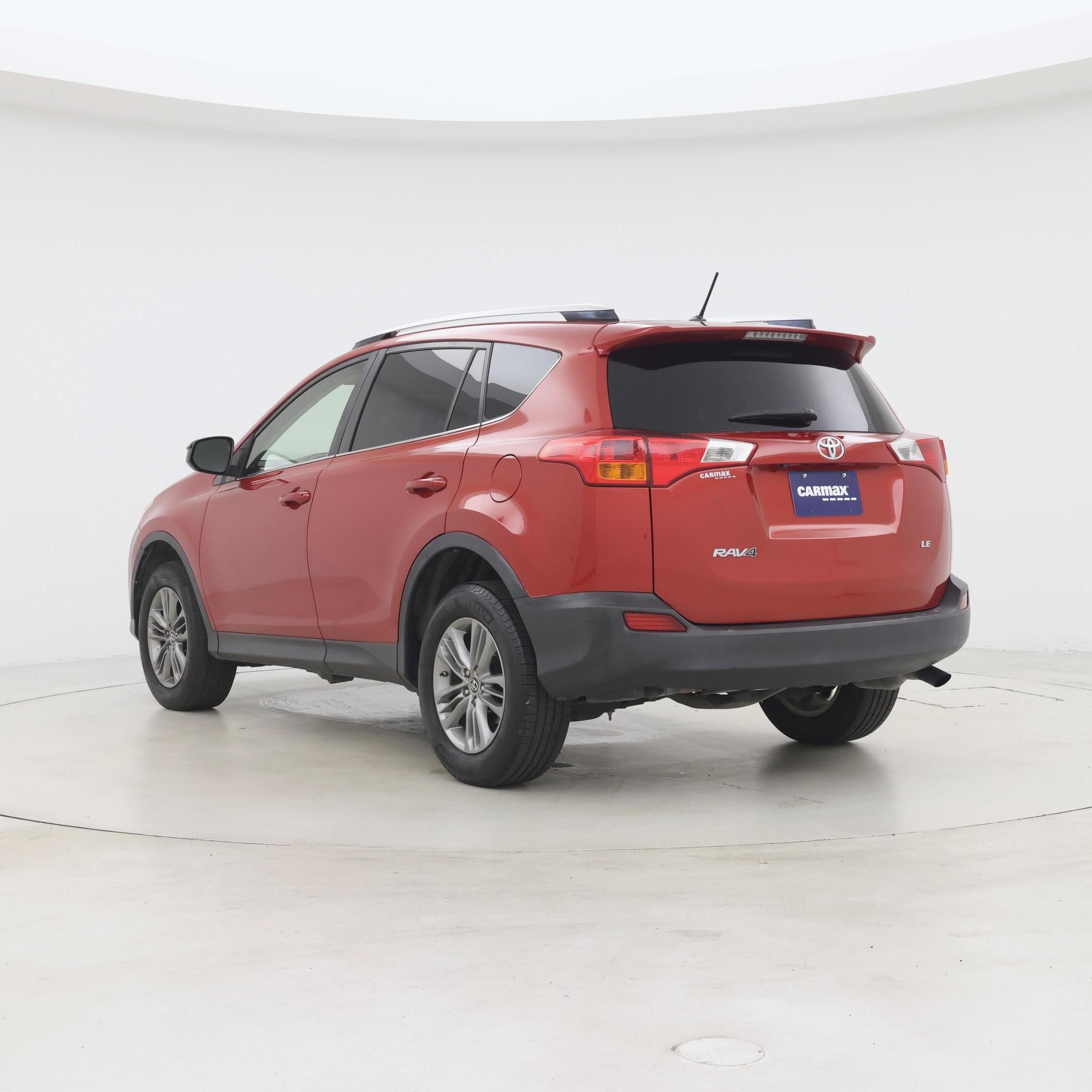 Thumbnail: 2015 Toyota RAV4 - 2