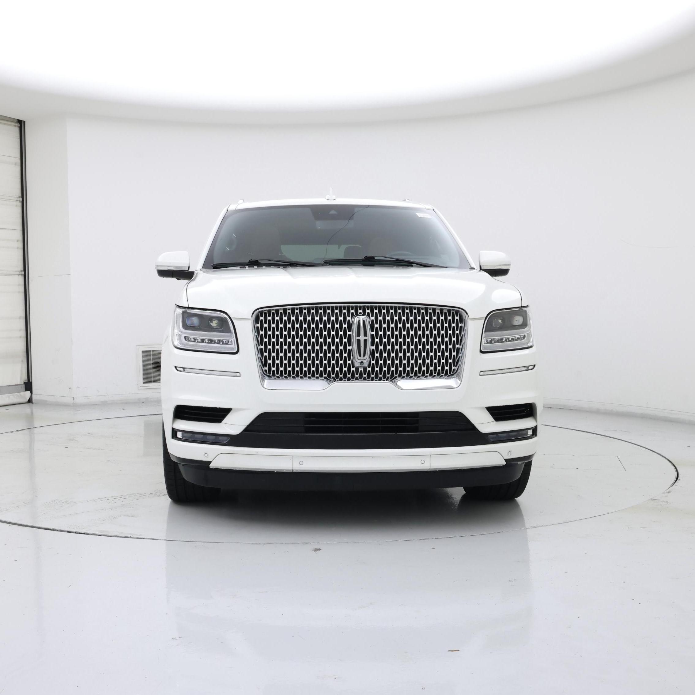 Thumbnail: 2021 Lincoln Navigator - 5